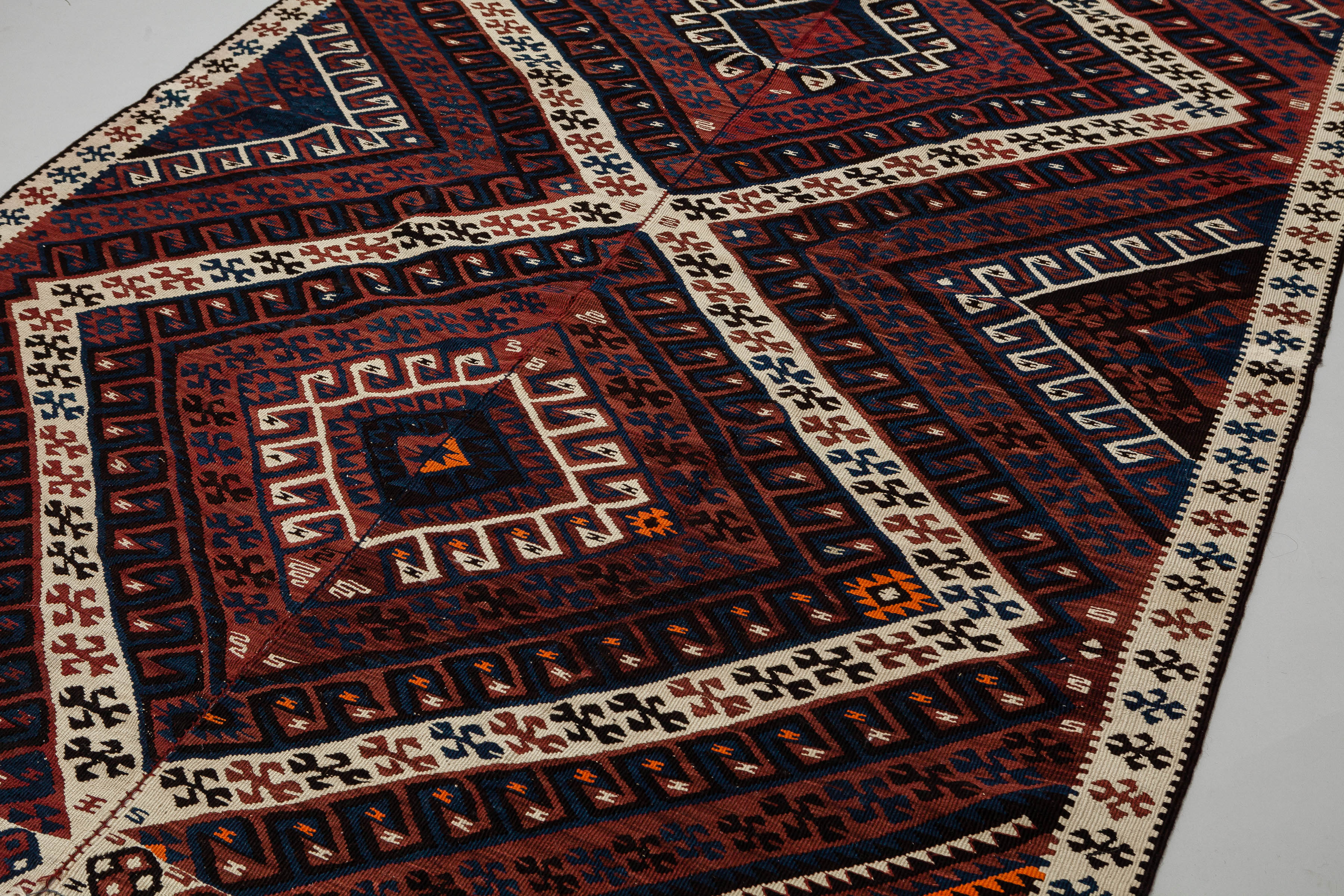 KONYA Vintage Kilim 235x165 cm - Wild Heart Free Soul
