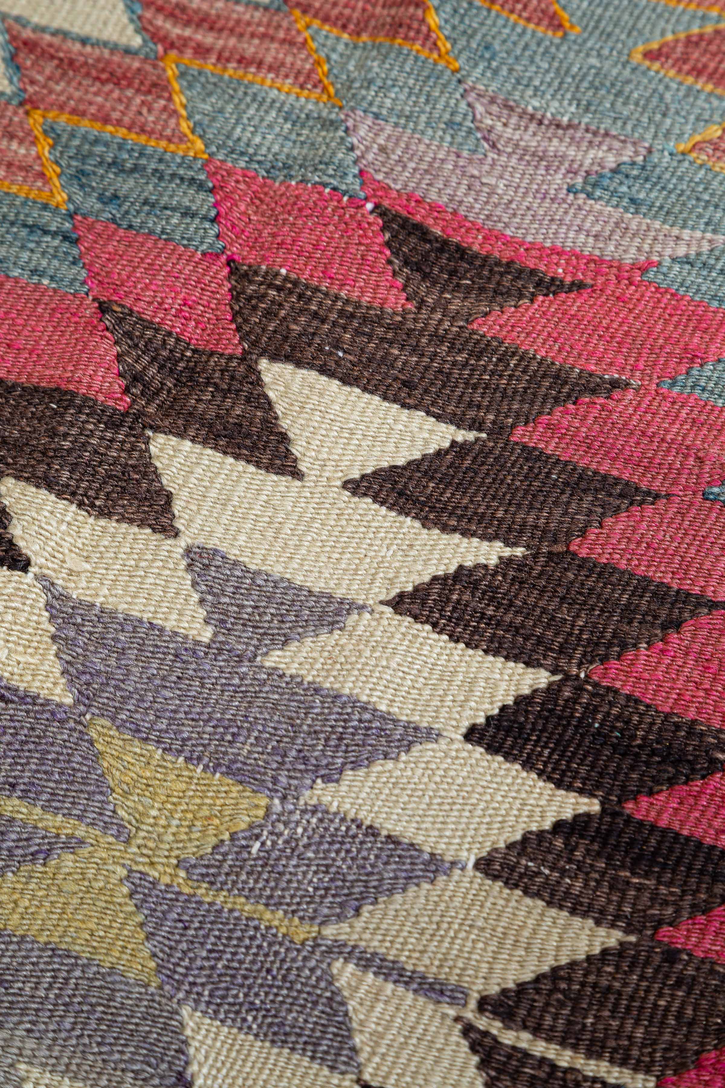 KOPRUBASI Vintage Kelim Teppich 221cm x 155cm - Wild Heart Free Soul