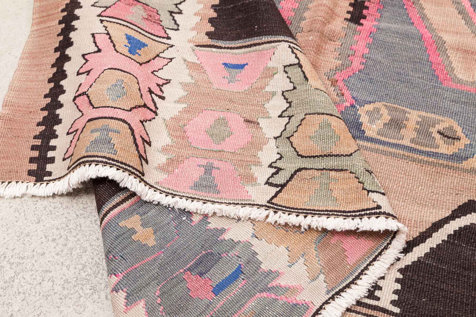 KUBA Vintage Kilim 302x177cm - Wild Heart Free Soul