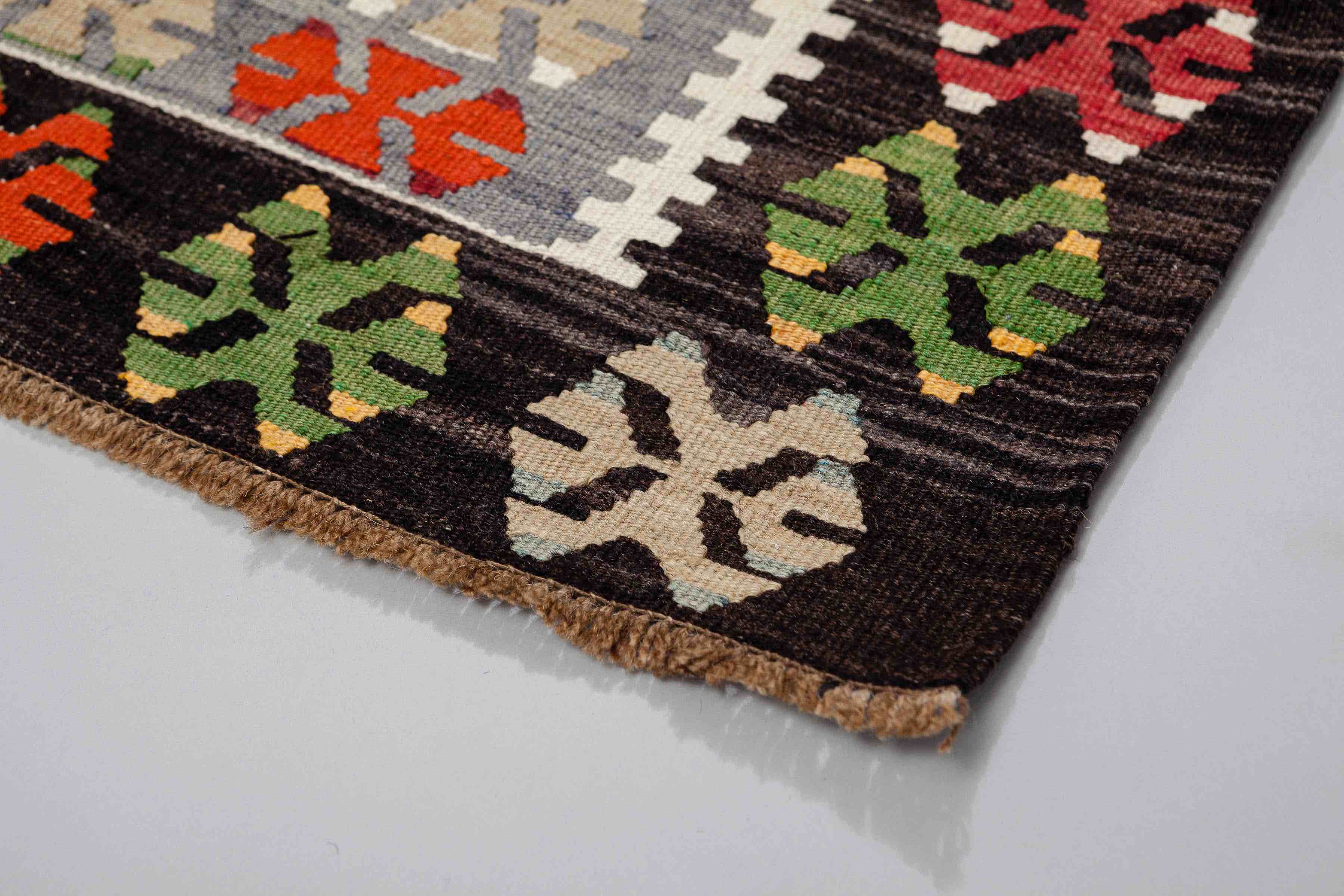 KULA Vintage Kilim 127x106cm - Wild Heart Free Soul