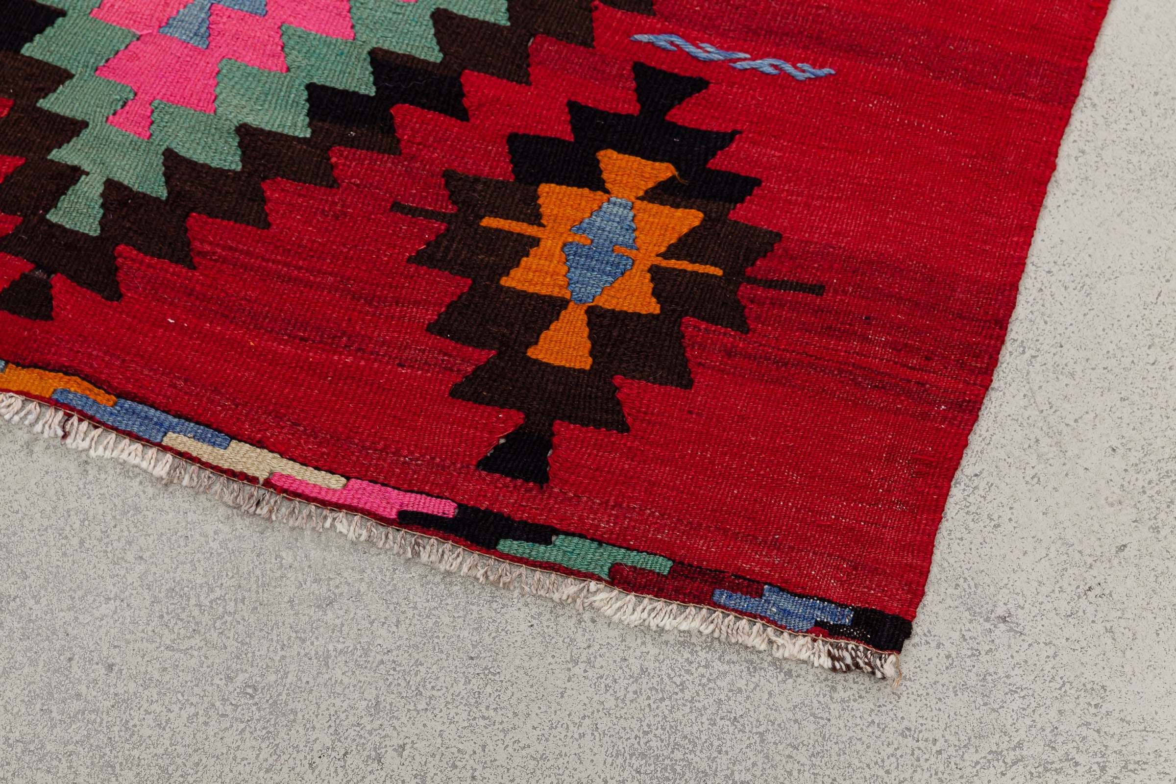 KÜTAHYA Vintage Kilim 210x122cm - Wild Heart Free Soul