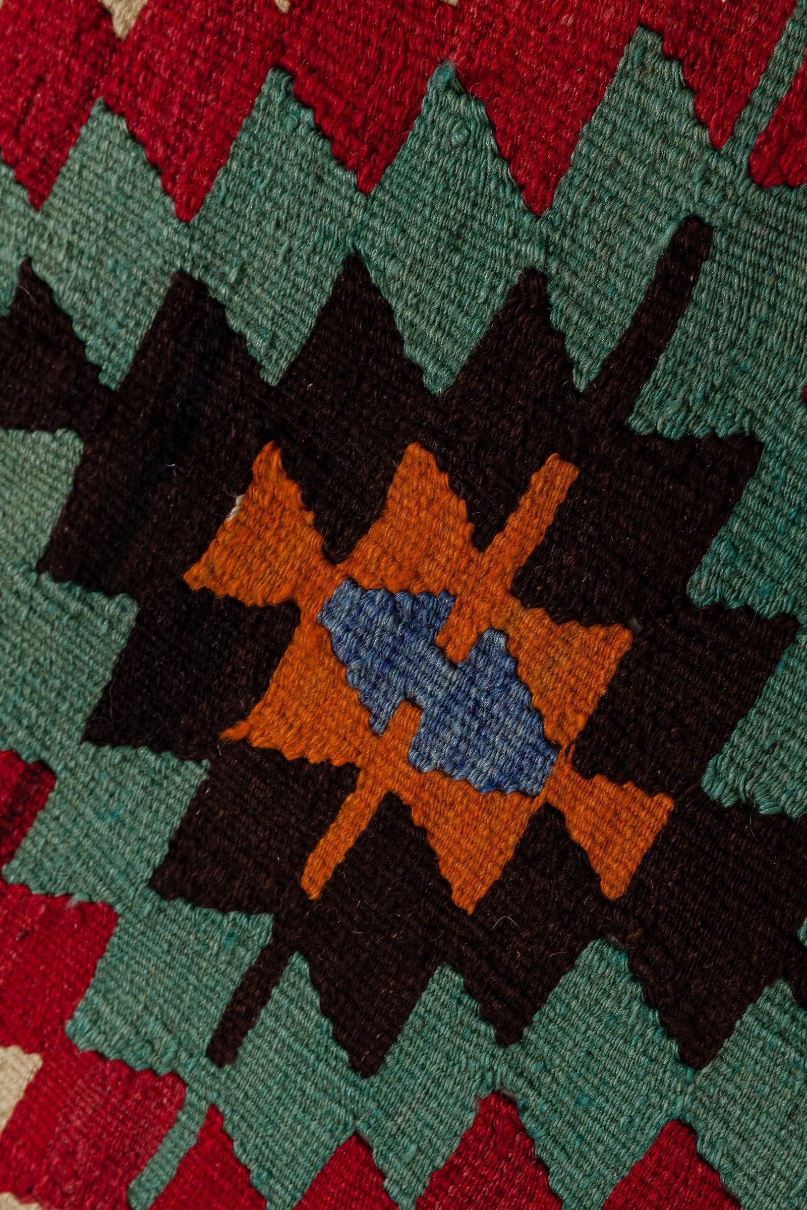 KÜTAHYA Vintage Kilim 210x122cm - Wild Heart Free Soul