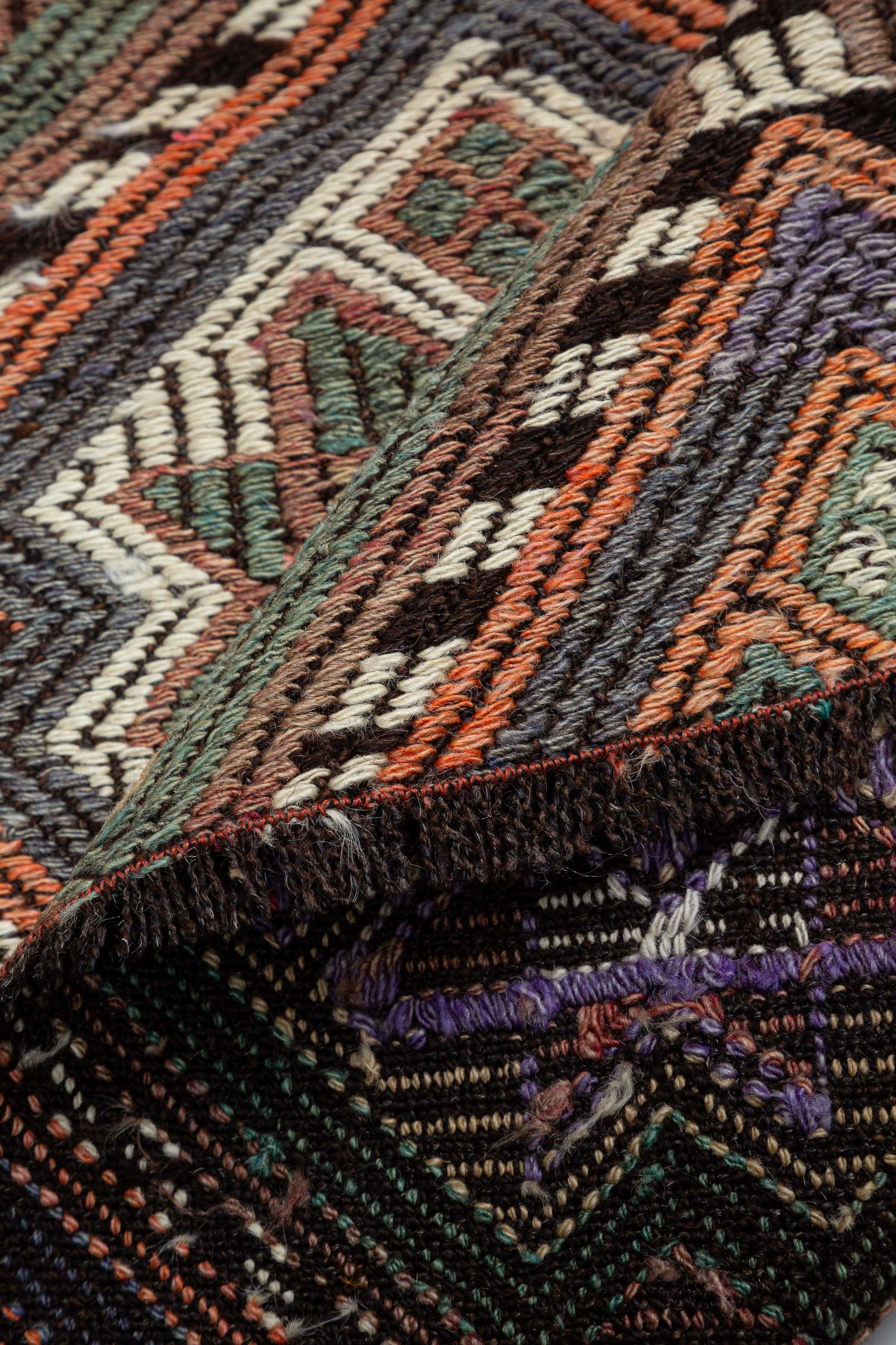 MUT CICIM Vintage Kelim Teppich 119cm x 98cm - Wild Heart Free Soul