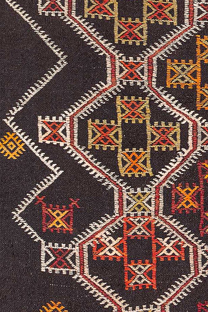 MUT Vintage Kilim 240x143cm - Wild Heart Free Soul