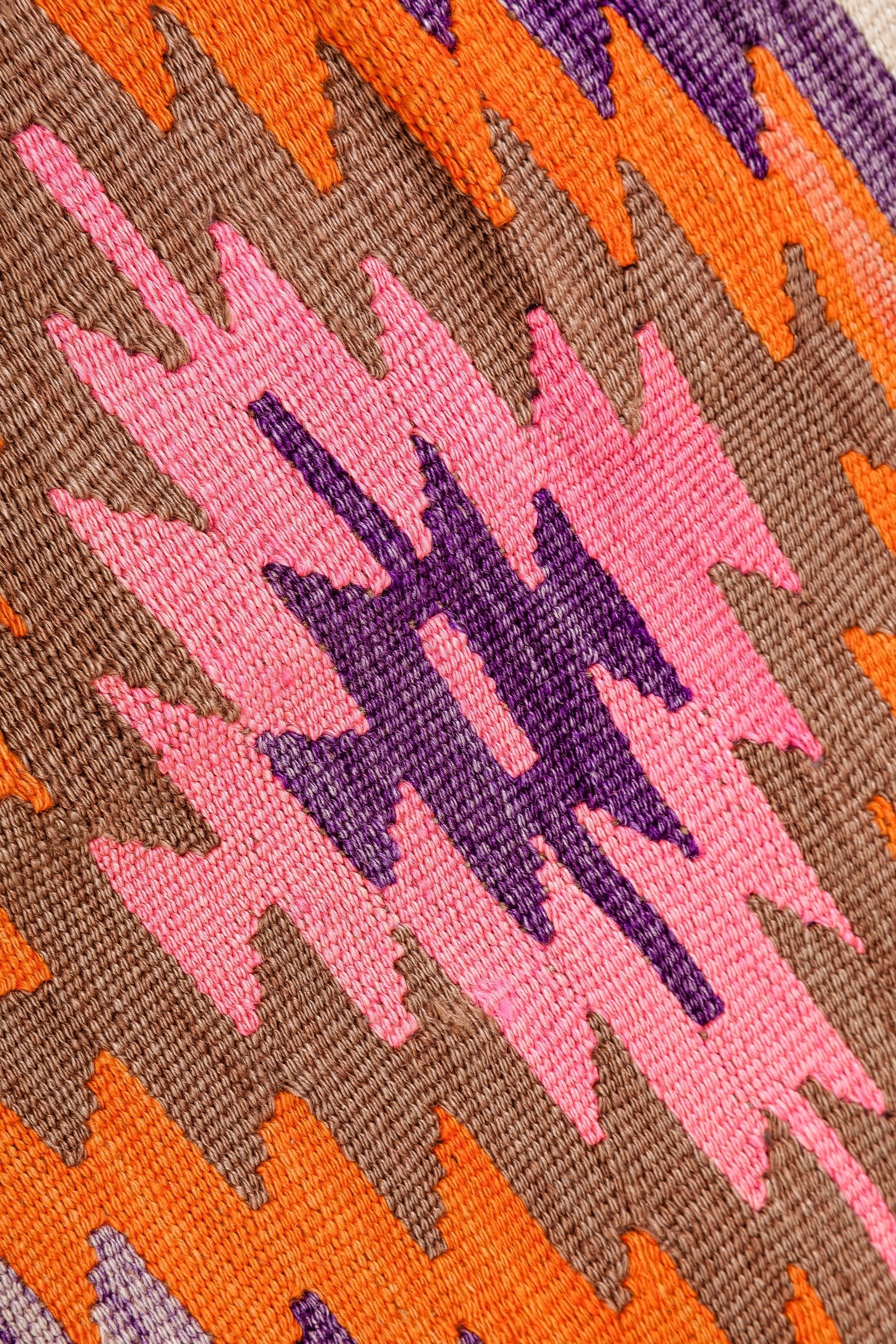 TAVAS Vintage Kilim 106x94cm - Wild Heart Free Soul