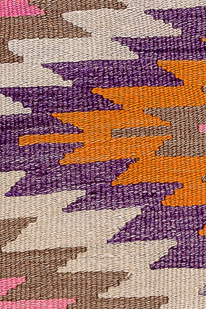 TAVAS Vintage Kilim 106x94cm - Wild Heart Free Soul