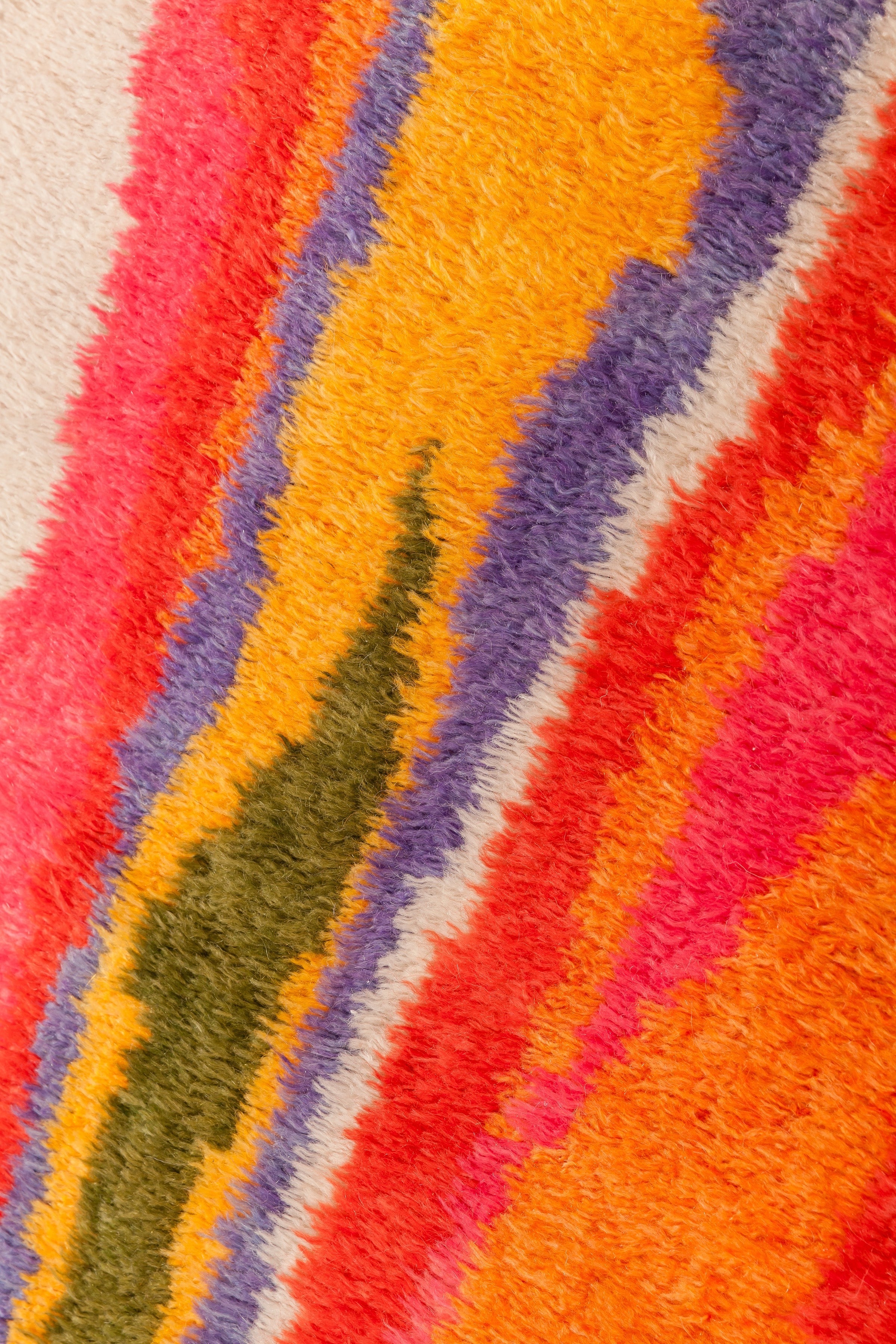 TÜLÜ Angora Shaggy Teppich 260x179cm - Wild Heart Free Soul