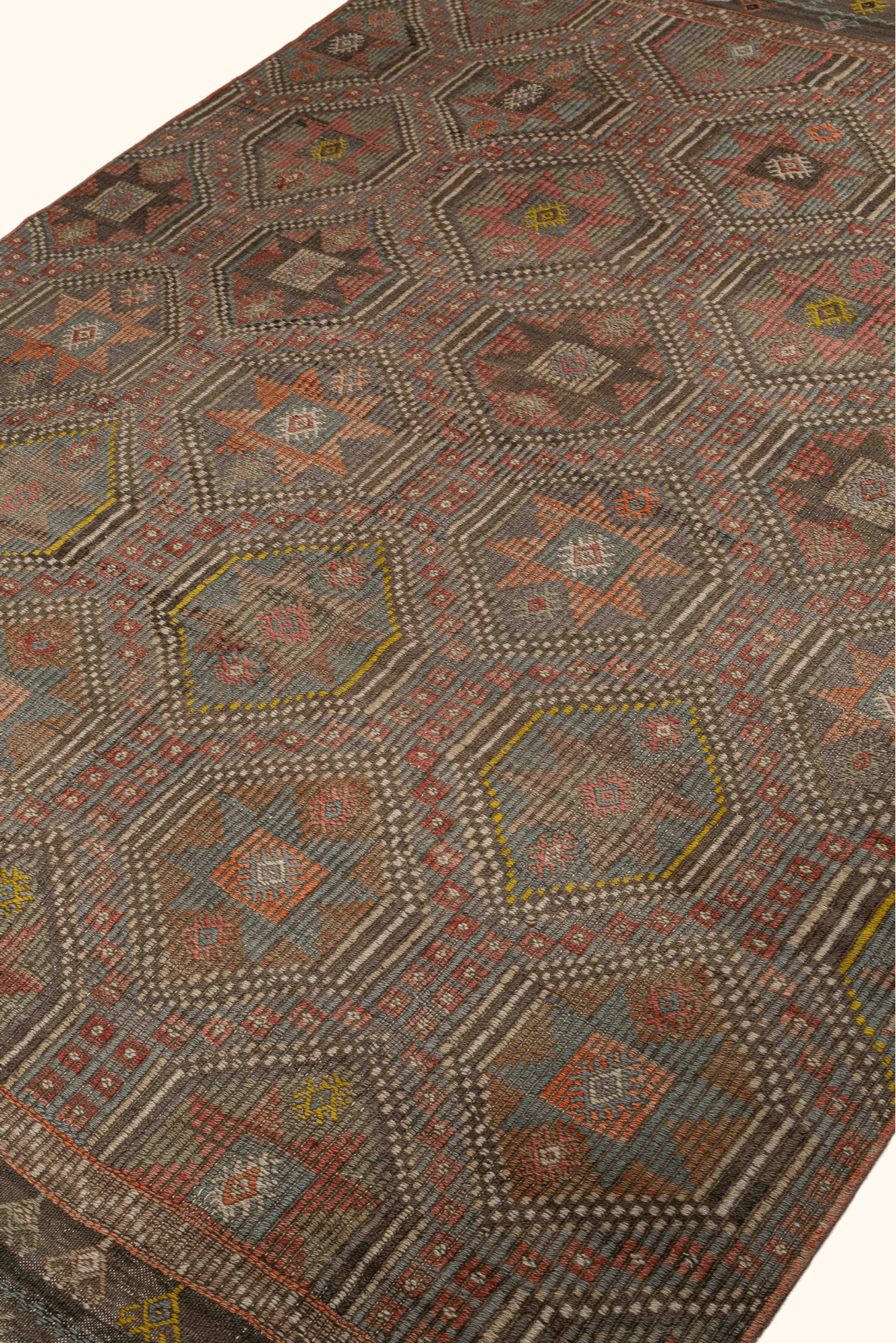 USAK Vintage Cicim Kelim 270x182cm - Wild Heart Free Soul