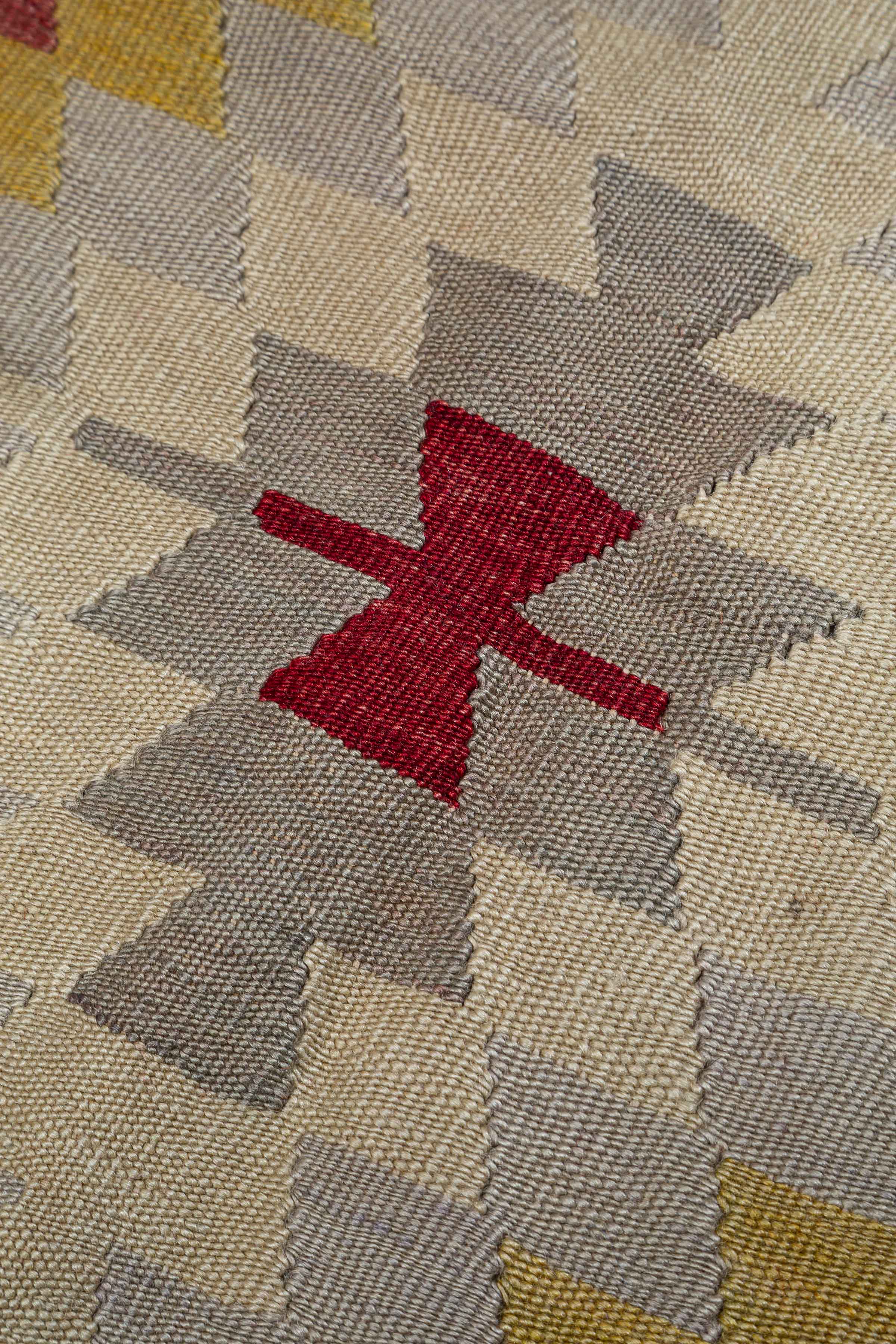 USAK Vintage Kelim Teppich 245x191cm - Wild Heart Free Soul