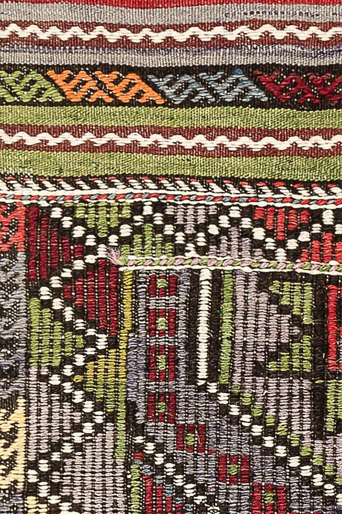 USAK Vintage Kilim 145x102cm - Wild Heart Free Soul