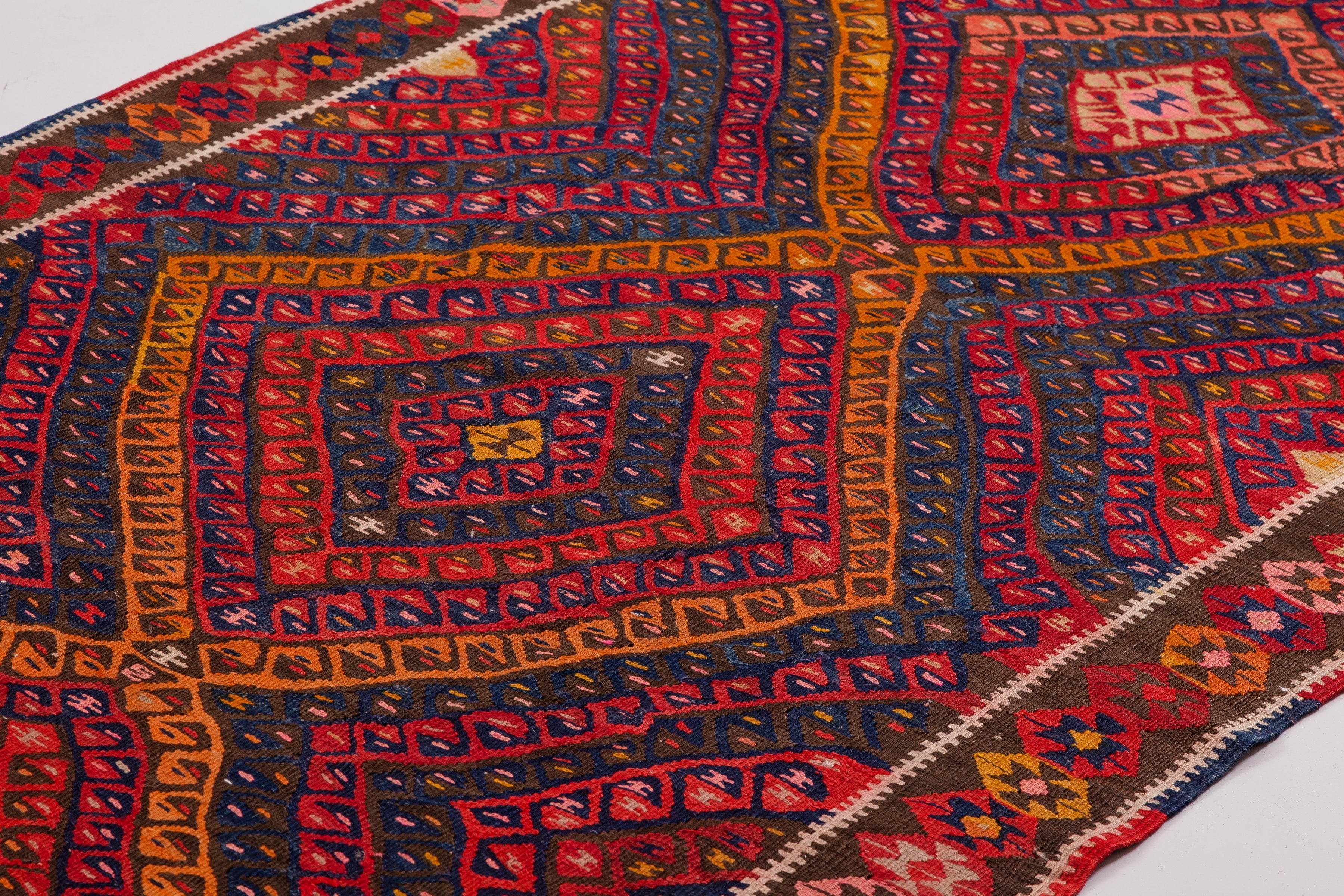 VAN Vintage Kilim 305x130cm - Wild Heart Free Soul