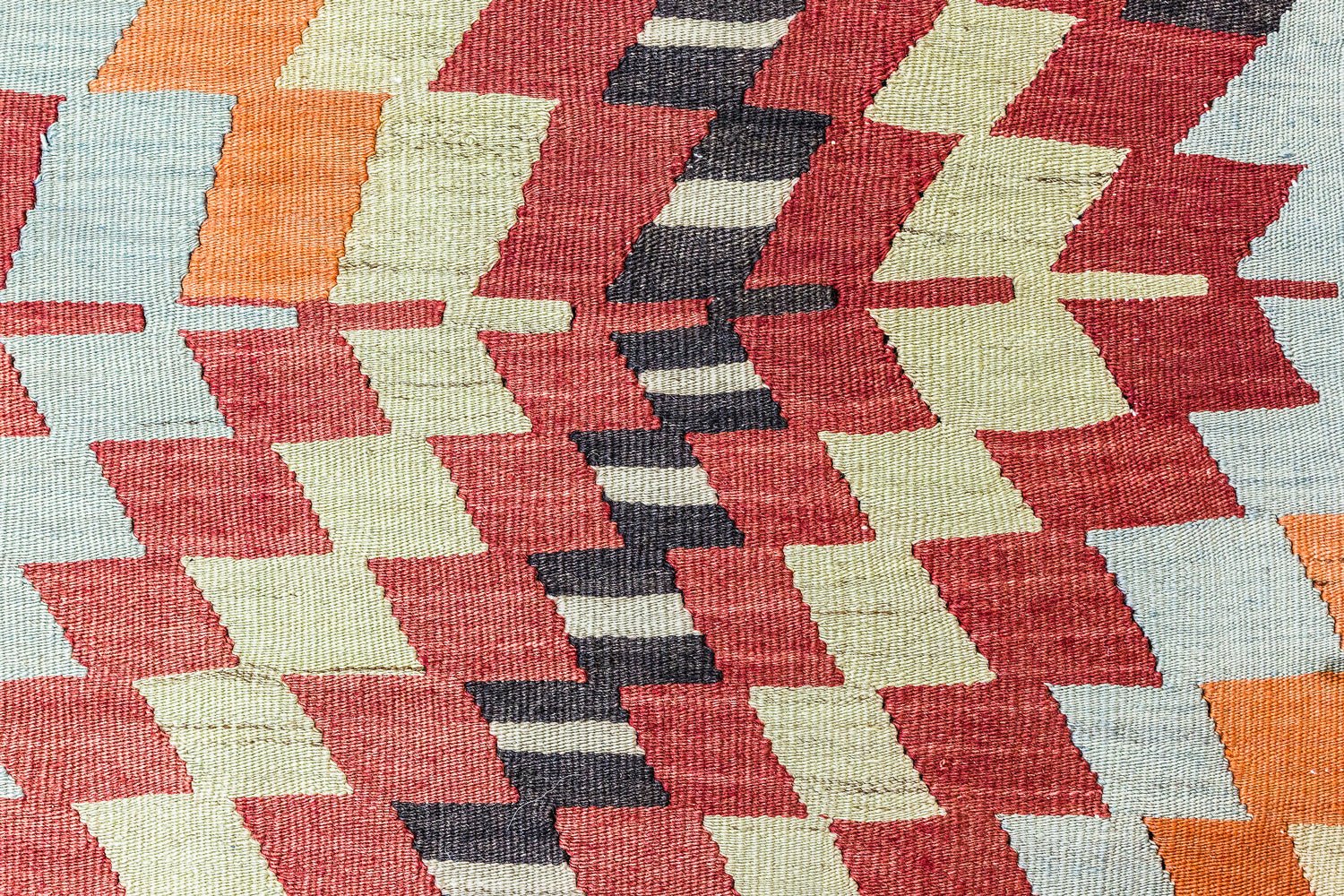 Vintage Kilim 1970's, Köprübaşı/Antolia 298x183 cm - Wild Heart Free Soul