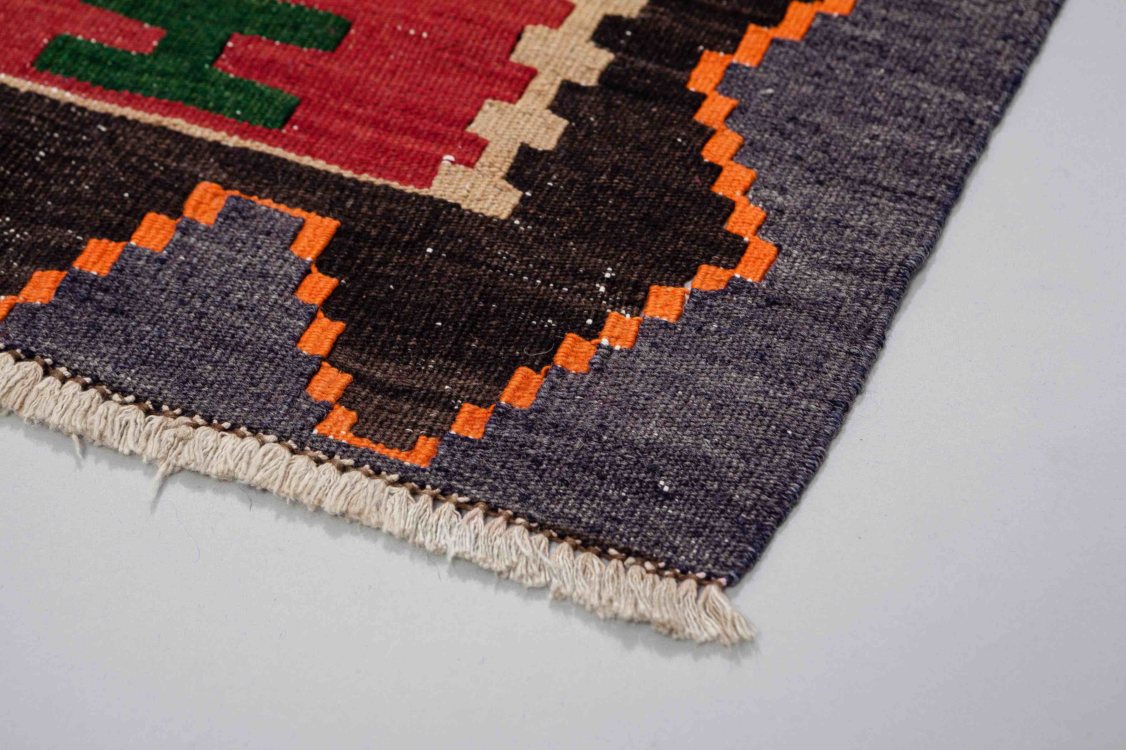 Vintage Kilim 1990s, Kula 111x83cm - Wild Heart Free Soul