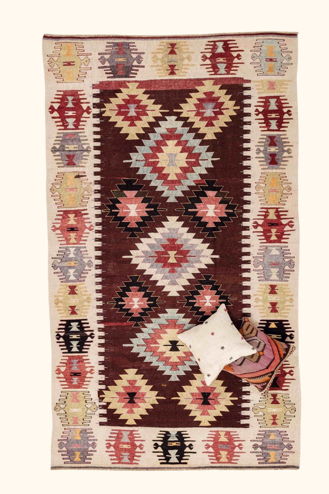 Vintage Kilim 1995, Usak 300x170cm - Wild Heart Free Soul
