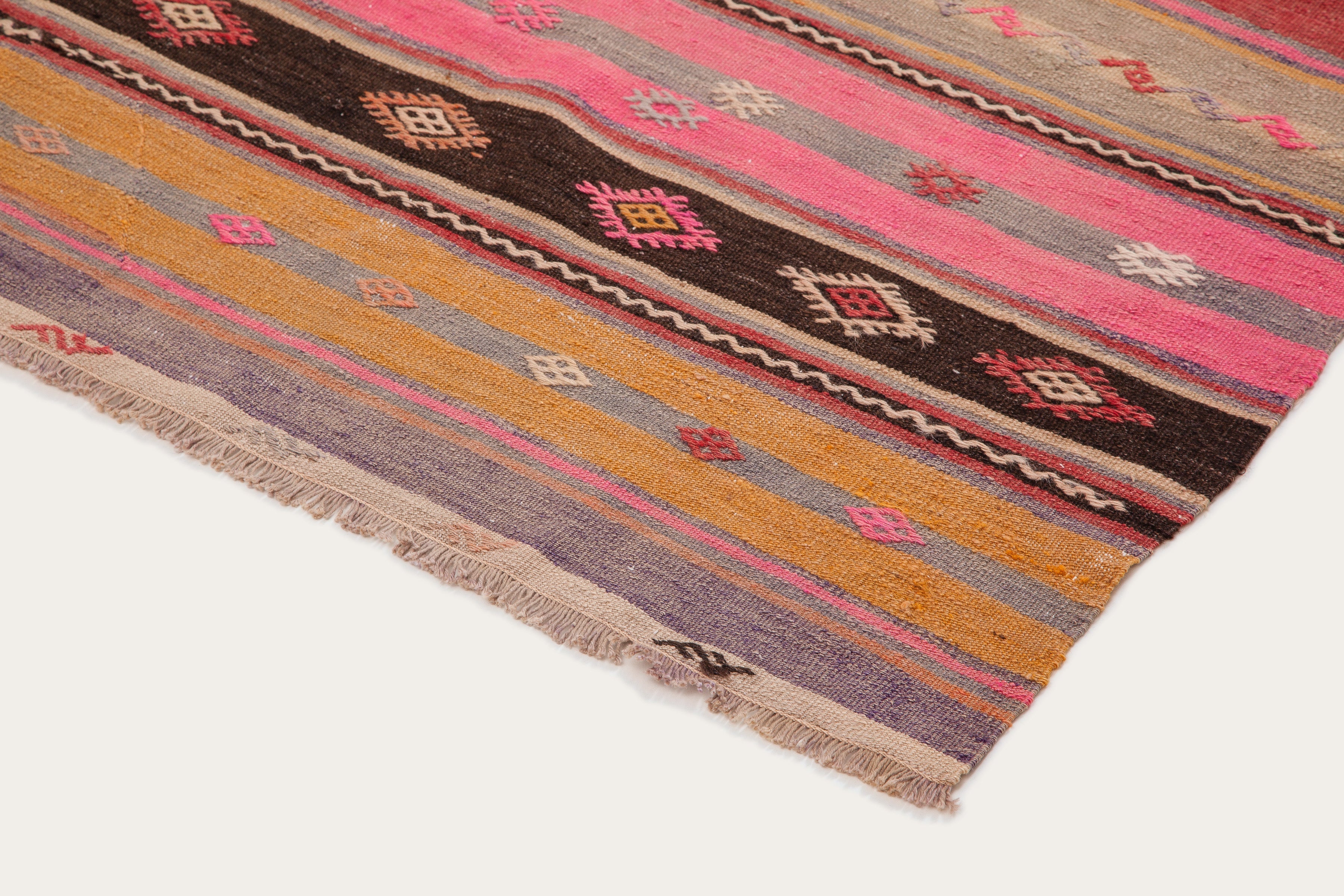 Vintage Kilim Acipayam 234x175cm - Wild Heart Free Soul