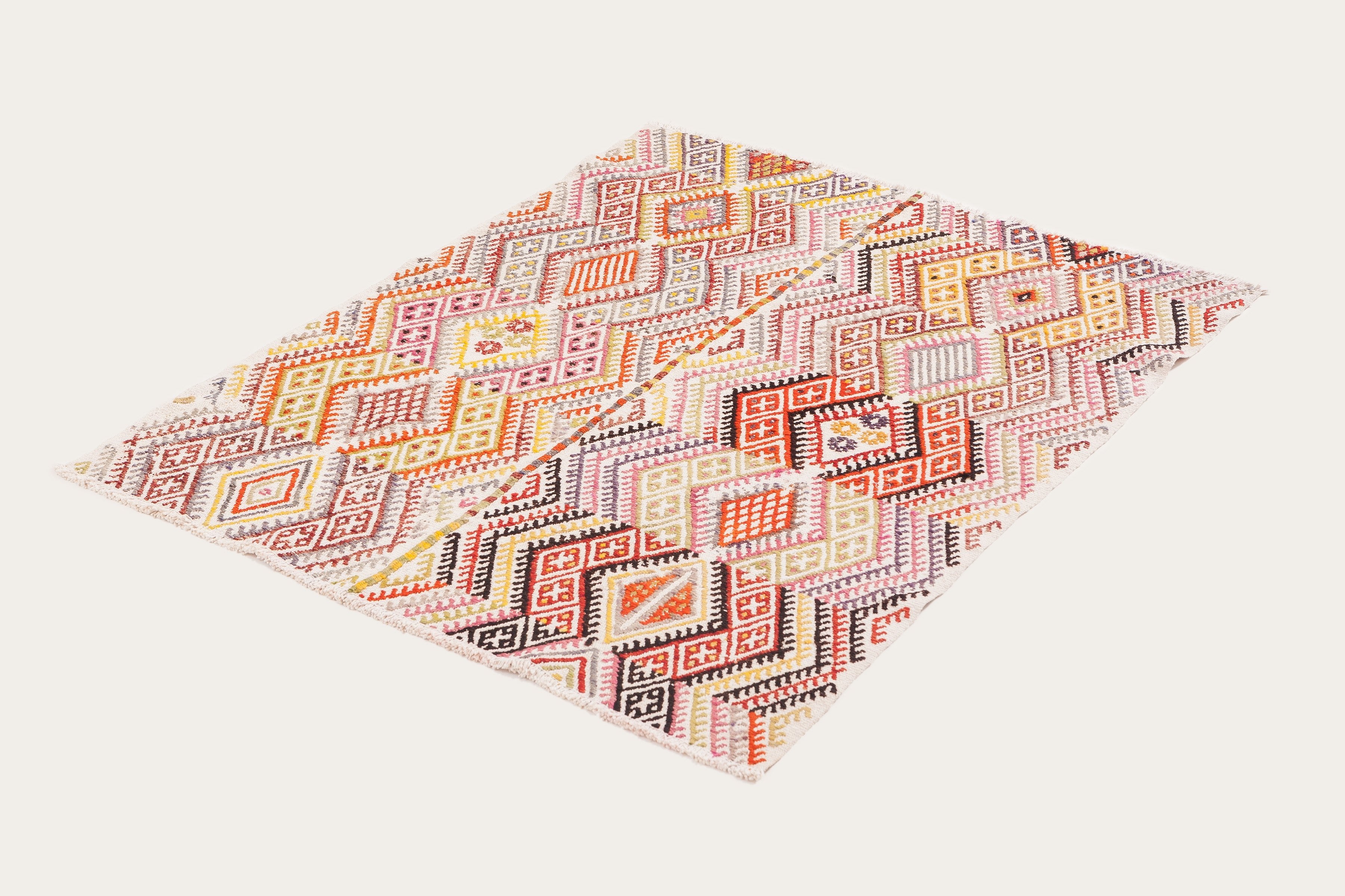 Vintage Kilim Adana 140x113cm - Wild Heart Free Soul