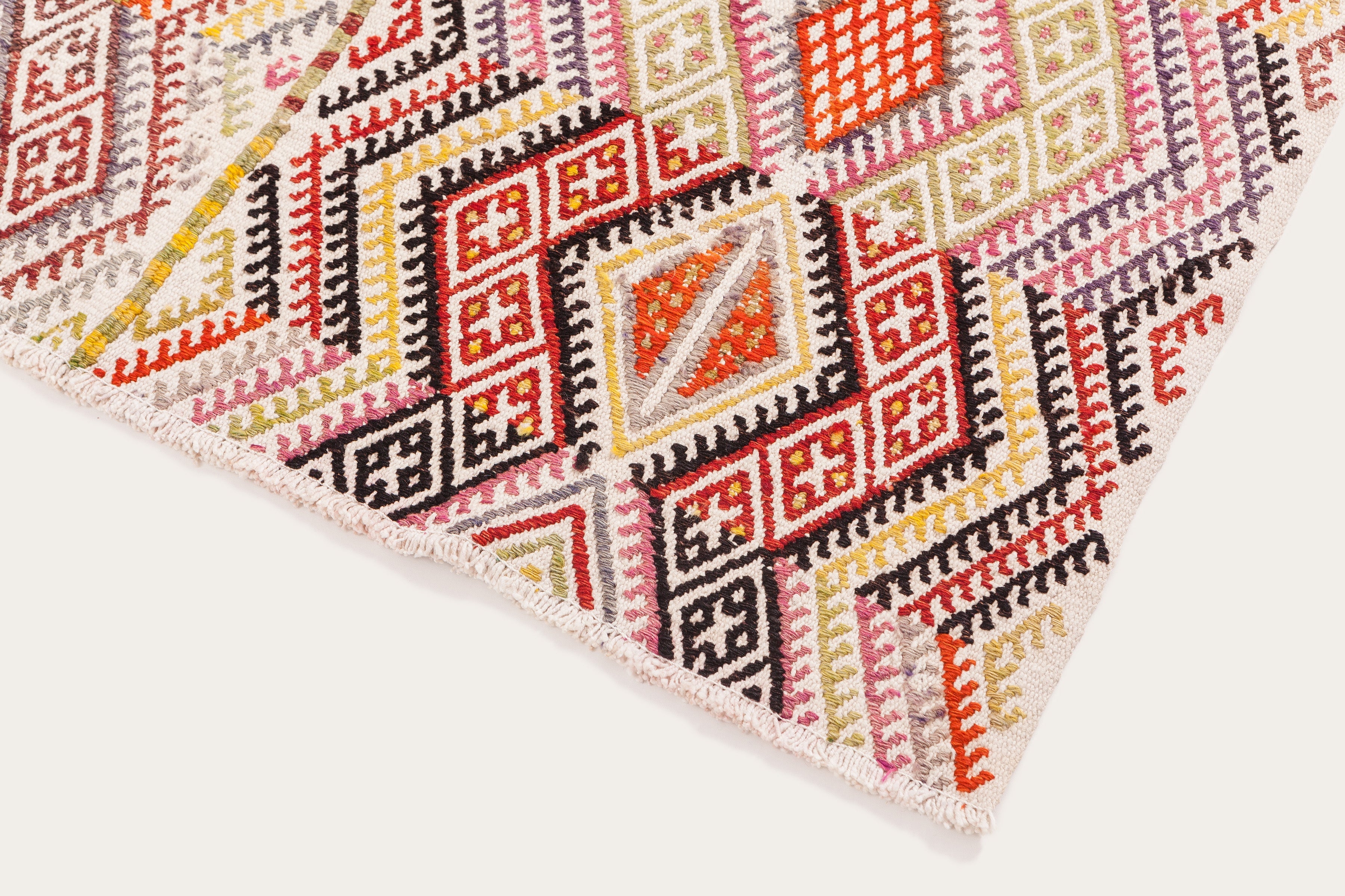 Vintage Kilim Adana 140x113cm - Wild Heart Free Soul