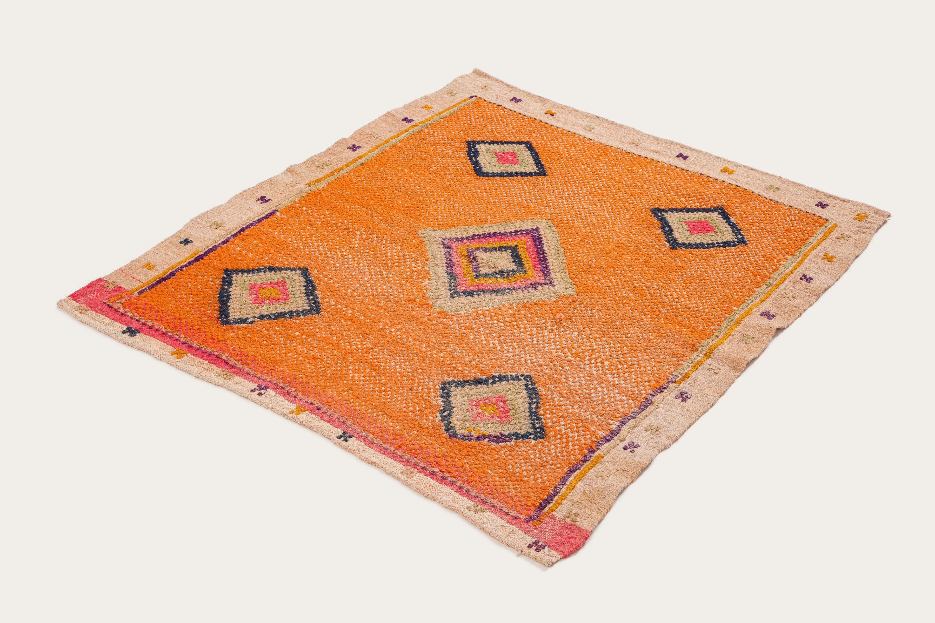 Vintage Kilim Afyon 115x107cm - Wild Heart Free Soul