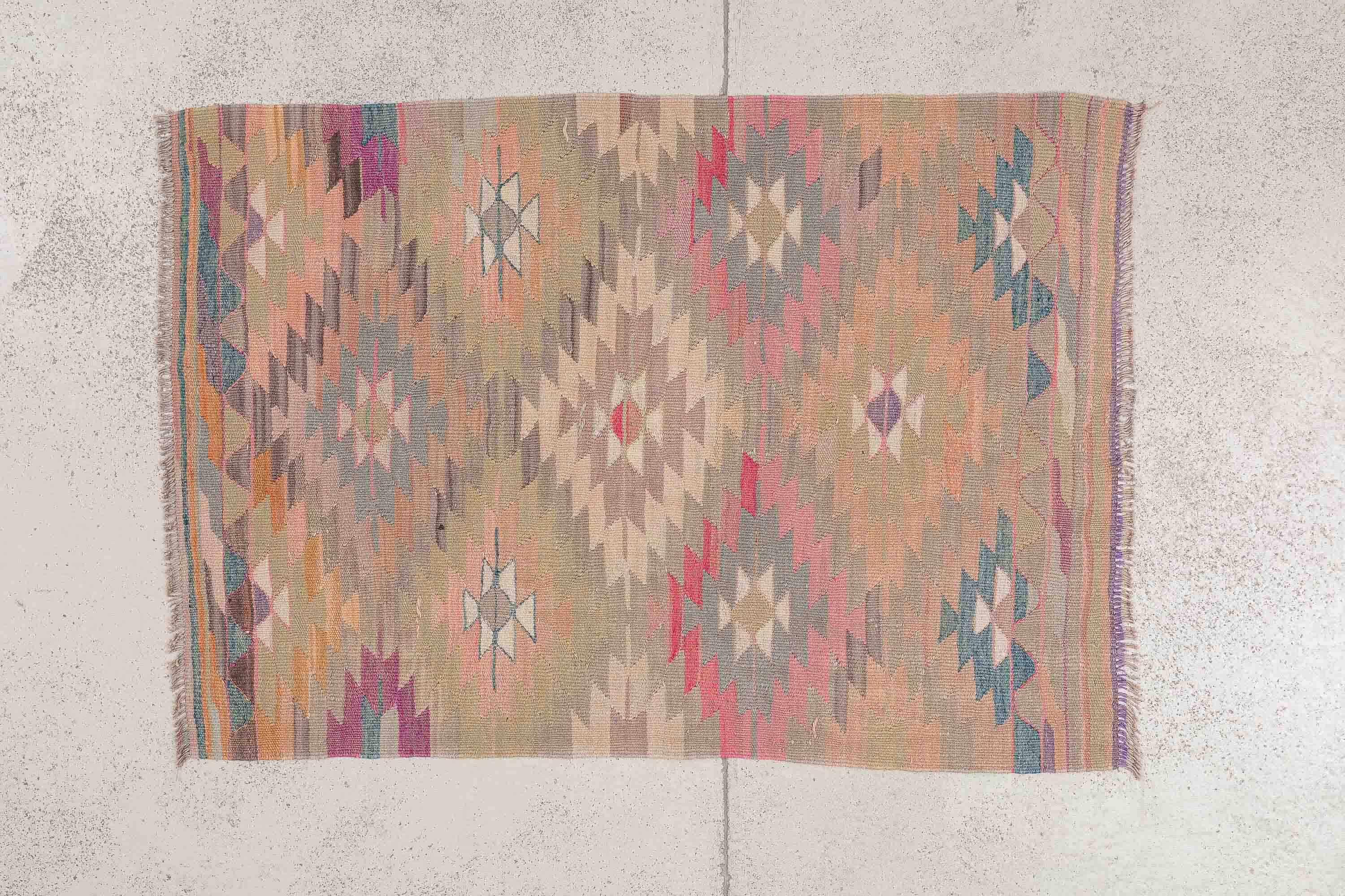 Vintage Kilim, Afyon 124x86cm - Wild Heart Free Soul