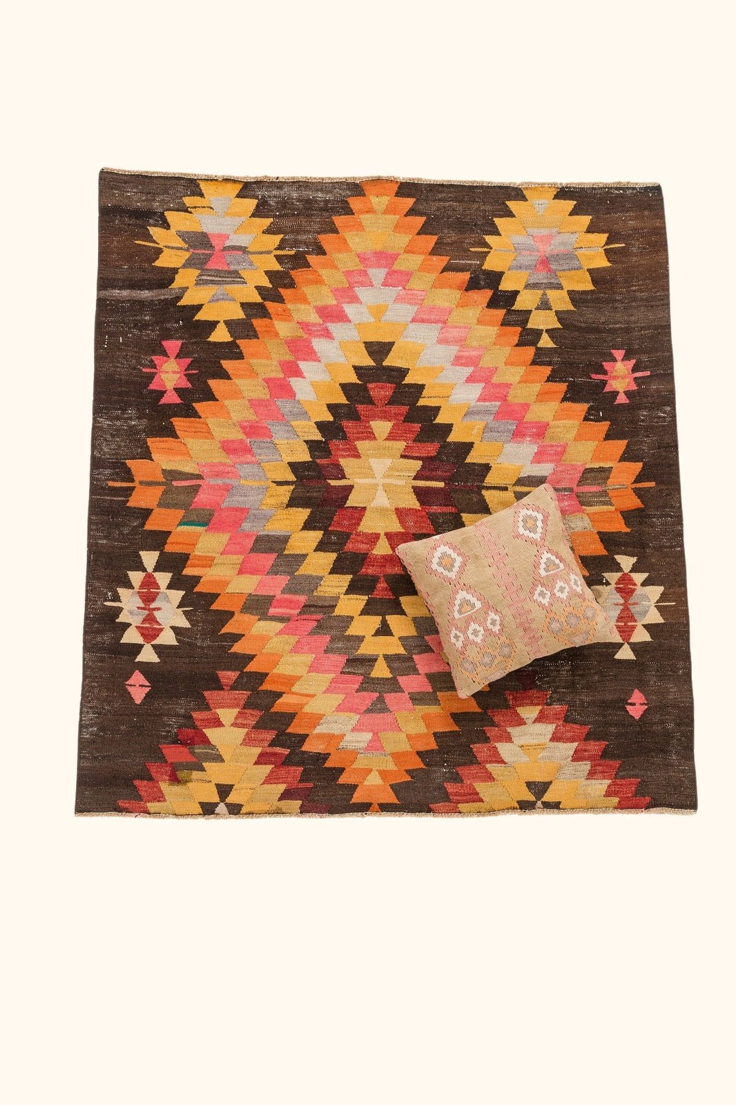 Vintage Kilim Afyon 151x147cm - Wild Heart Free Soul