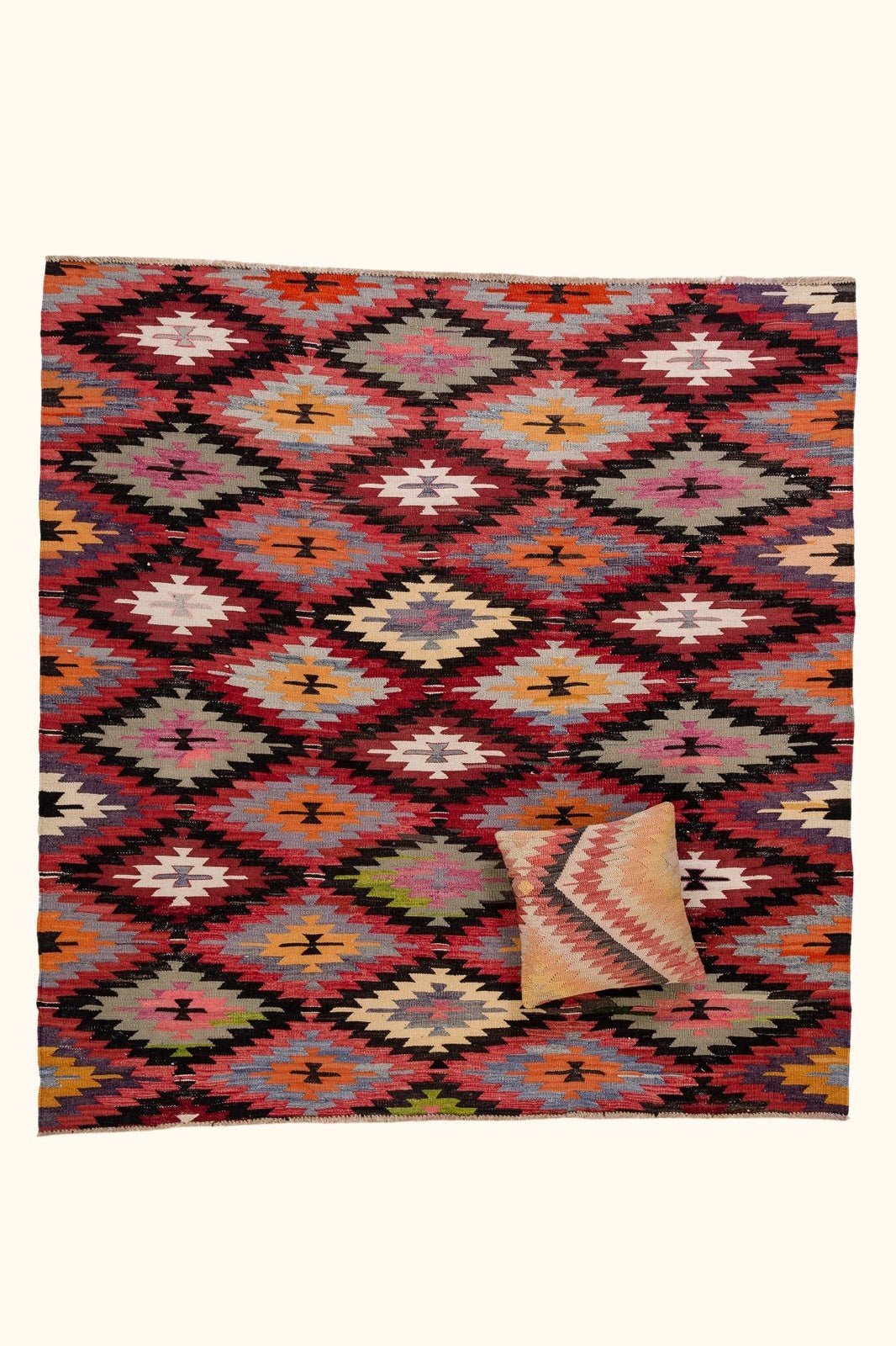 Vintage Kilim Afyon 189x183cm - Wild Heart Free Soul
