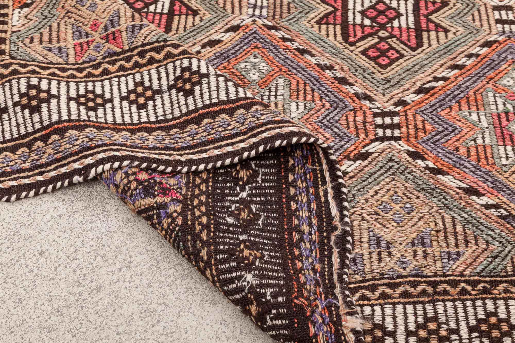 Vintage Kilim Anamur 184 x 145cm - Wild Heart Free Soul