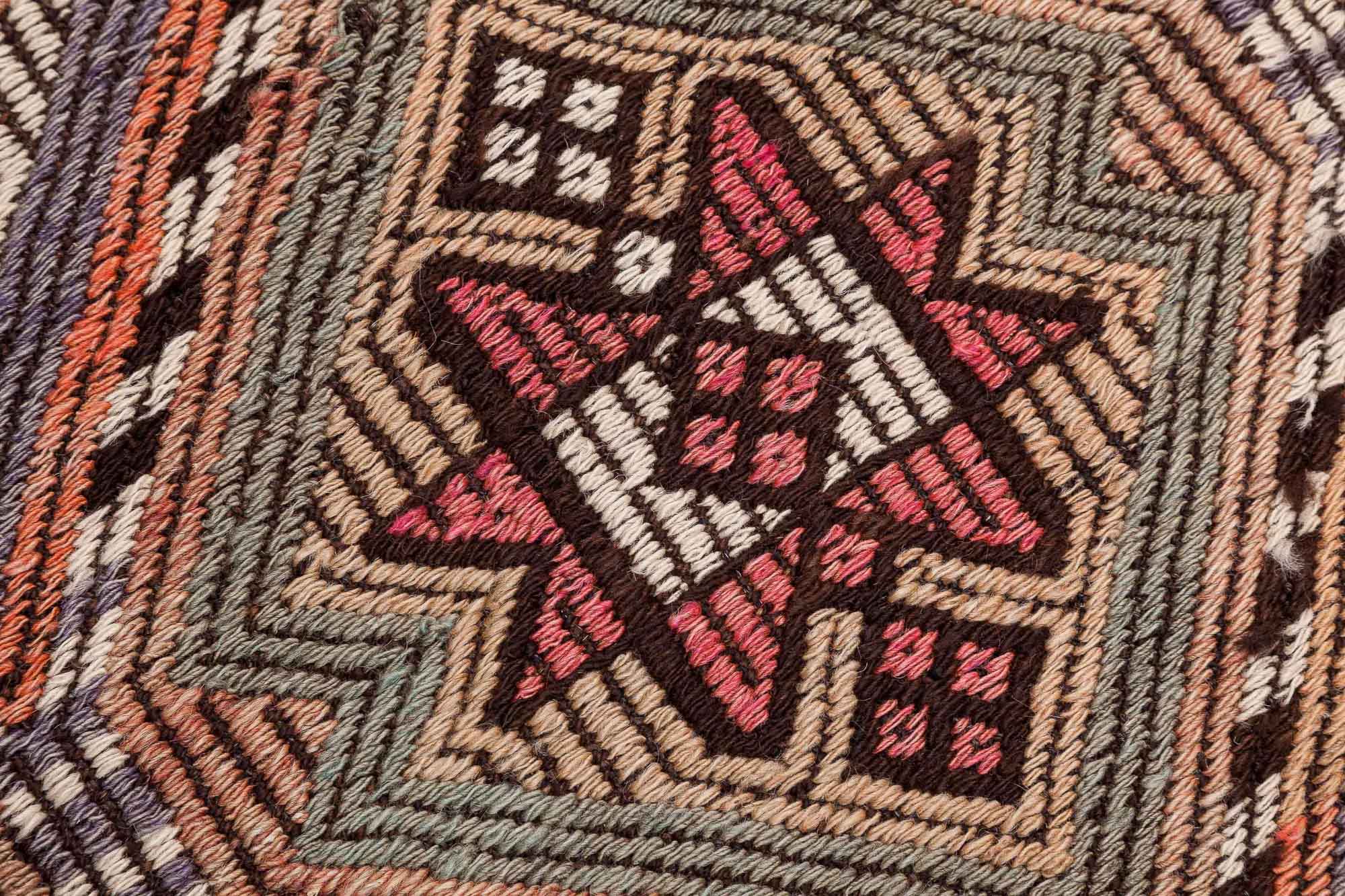 Vintage Kilim Anamur 184 x 145cm - Wild Heart Free Soul