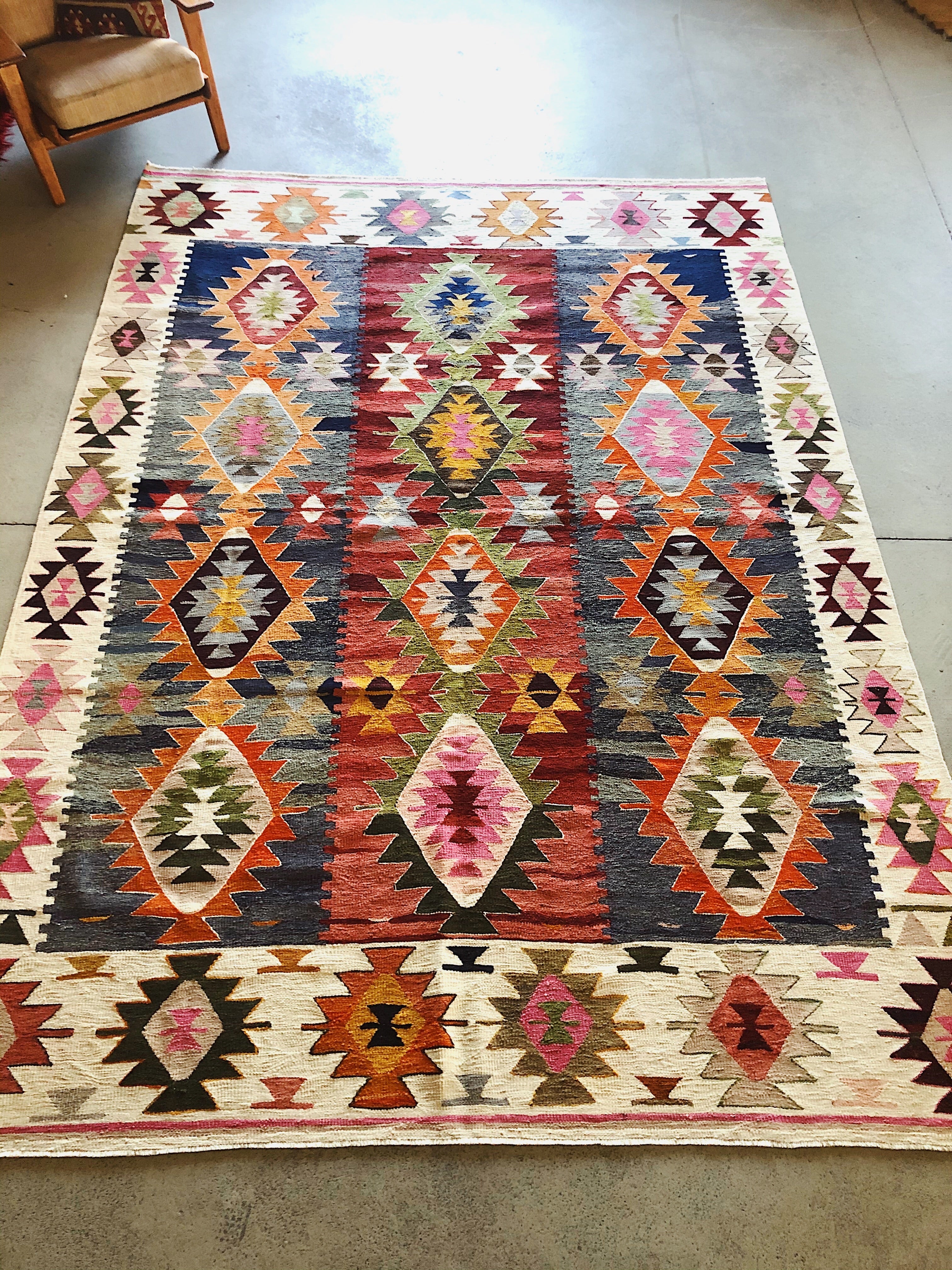 Vintage Kilim Anatolia 318x234cm - Wild Heart Free Soul