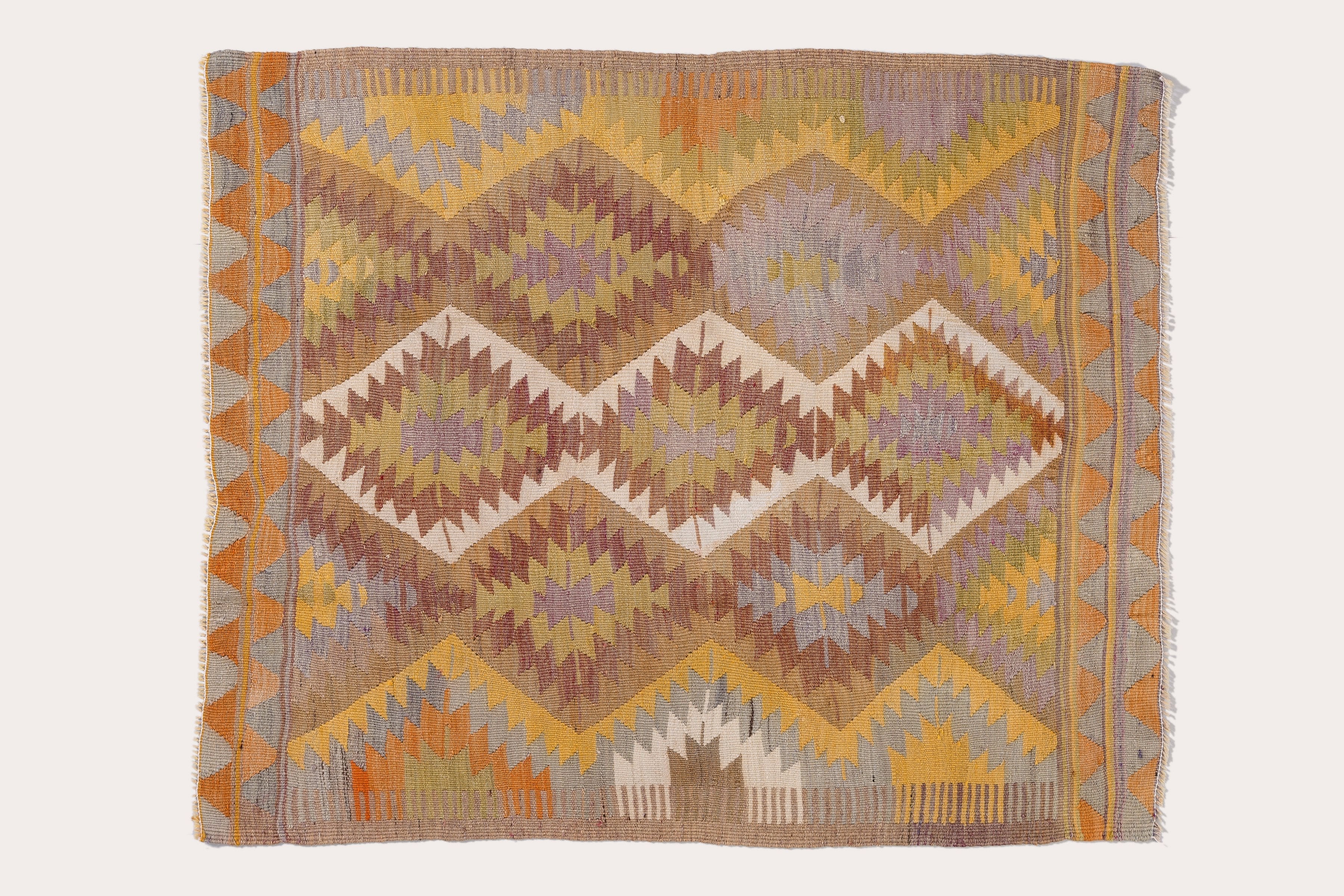 Vintage Kilim Barak 137x135cm - Wild Heart Free Soul