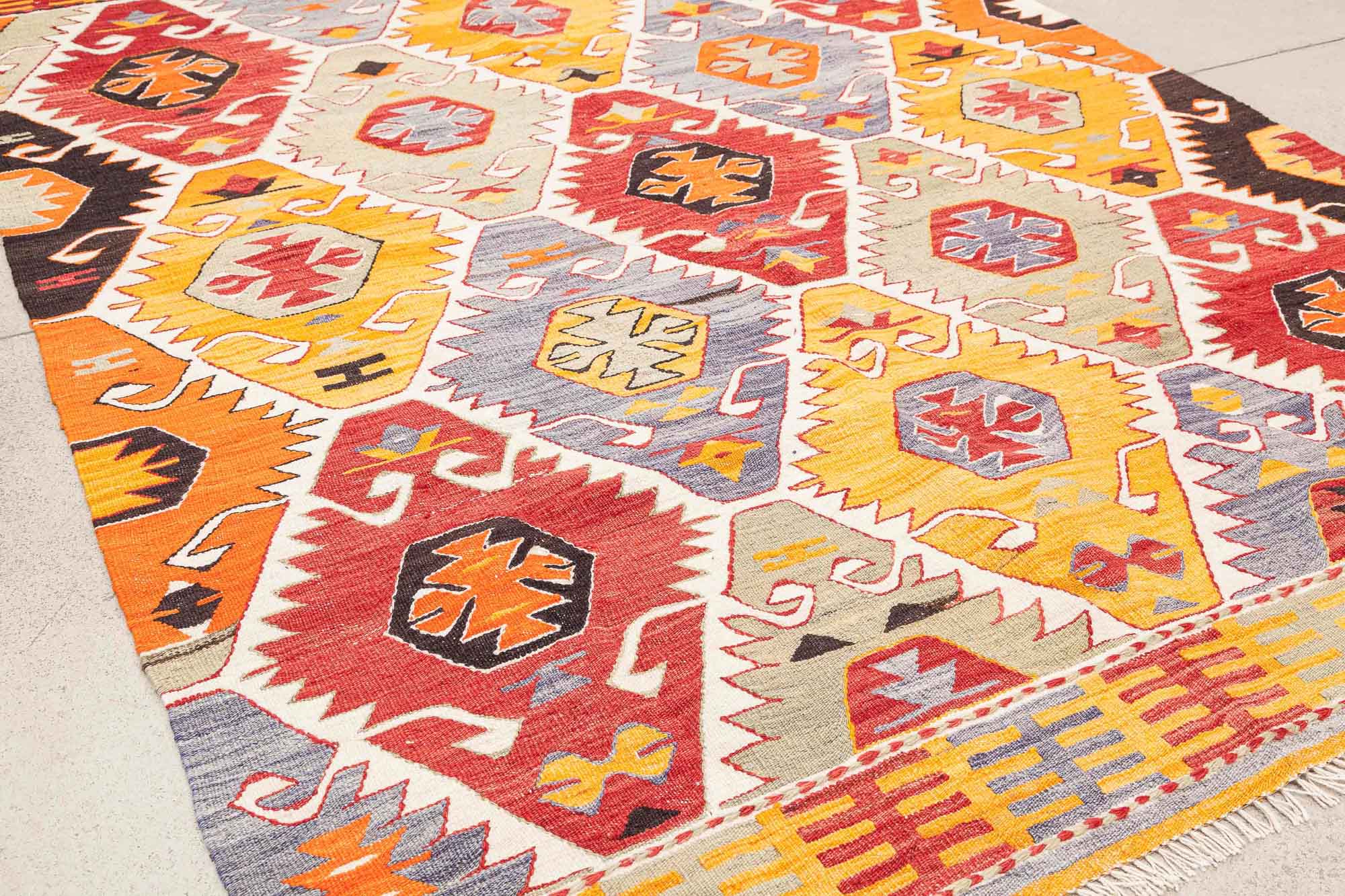 Vintage Kilim, Barak 184x133cm - Wild Heart Free Soul