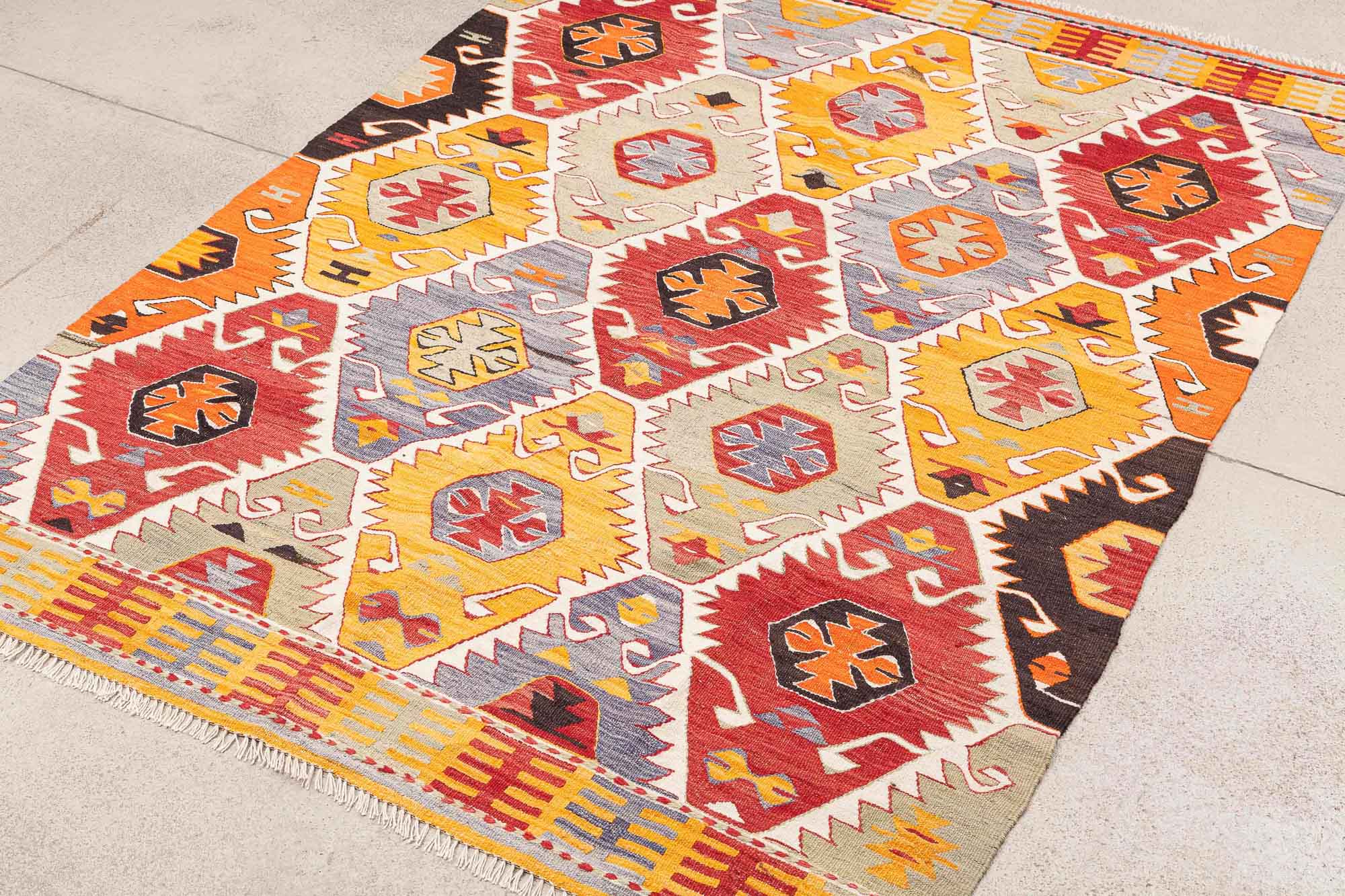 Vintage Kilim, Barak 184x133cm - Wild Heart Free Soul