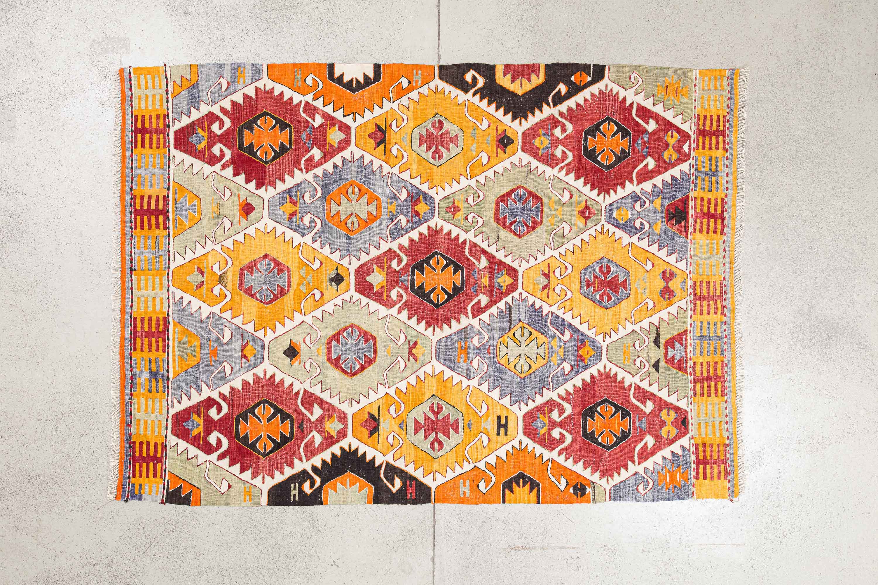 Vintage Kilim, Barak 184x133cm - Wild Heart Free Soul