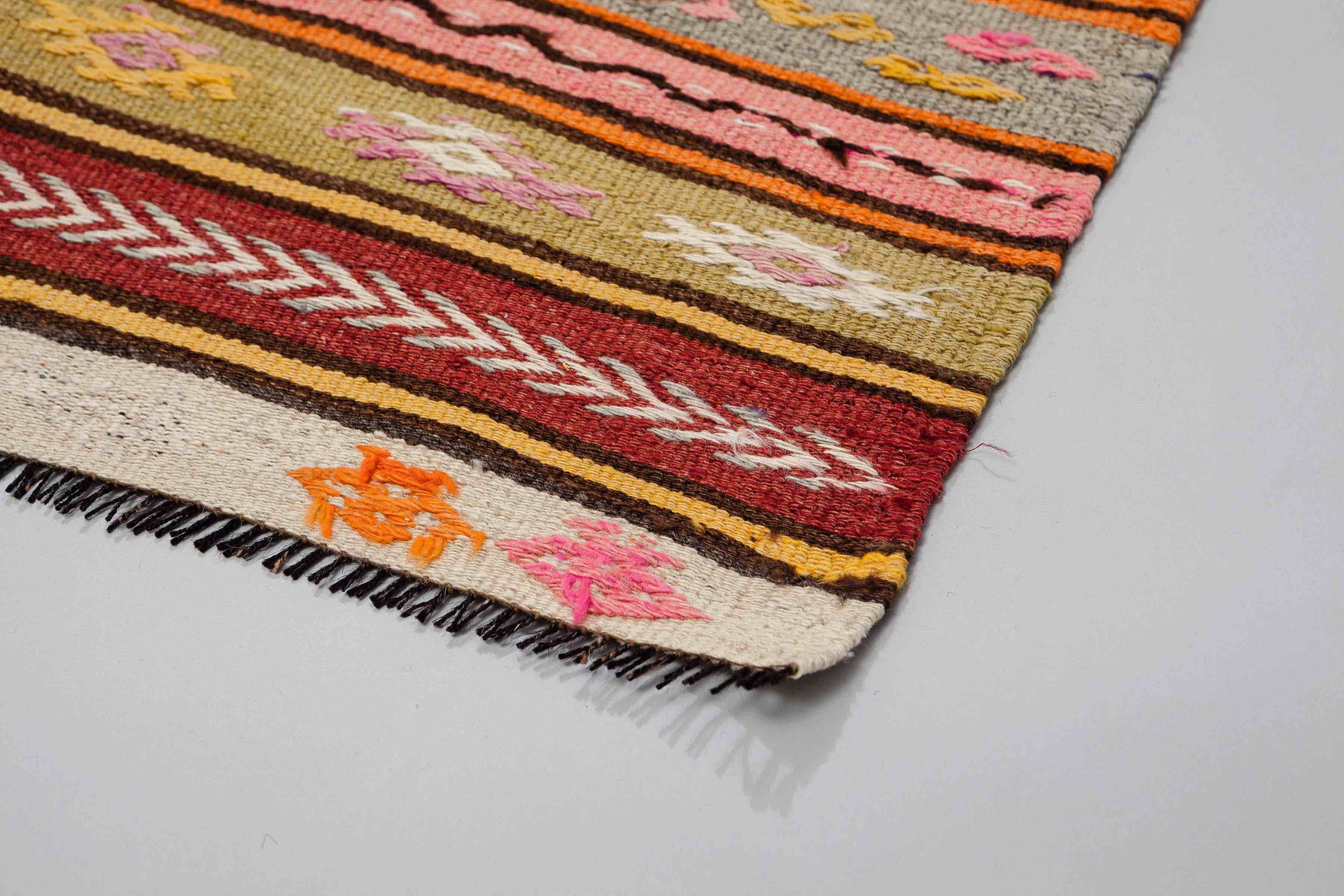 Vintage Kilim Cal 180x150cm - Wild Heart Free Soul