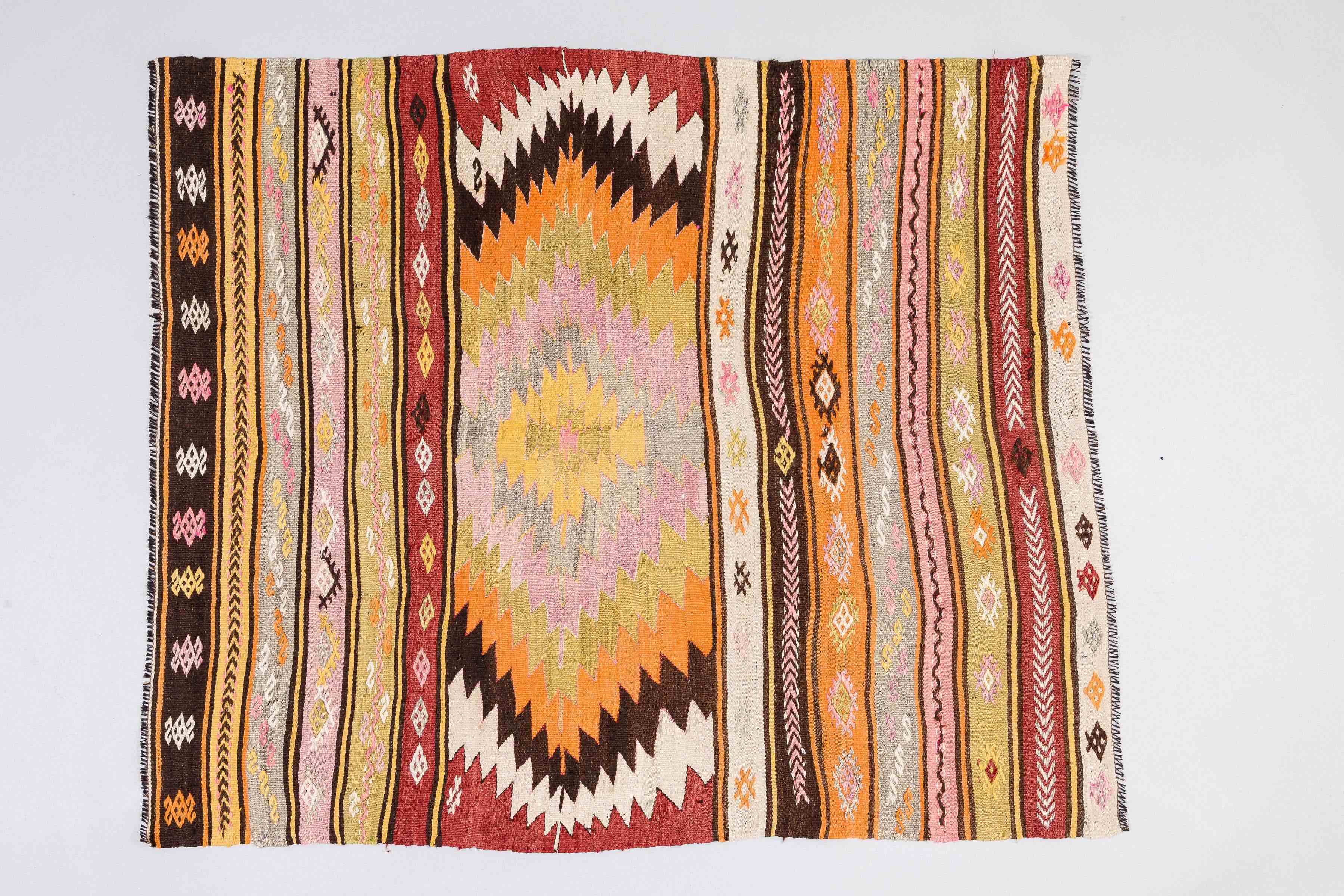 Vintage Kilim Cal 180x150cm - Wild Heart Free Soul