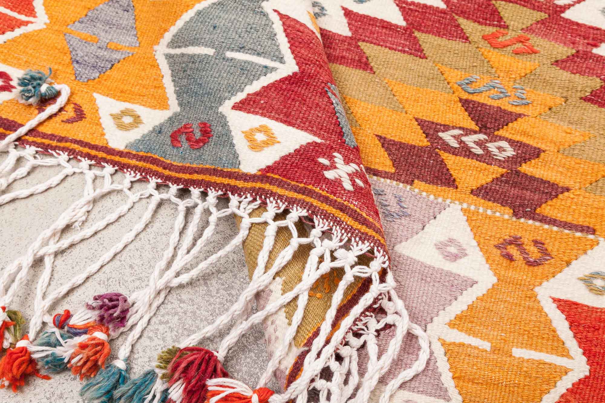 Vintage Kilim Cal 265 x 162cm - Wild Heart Free Soul