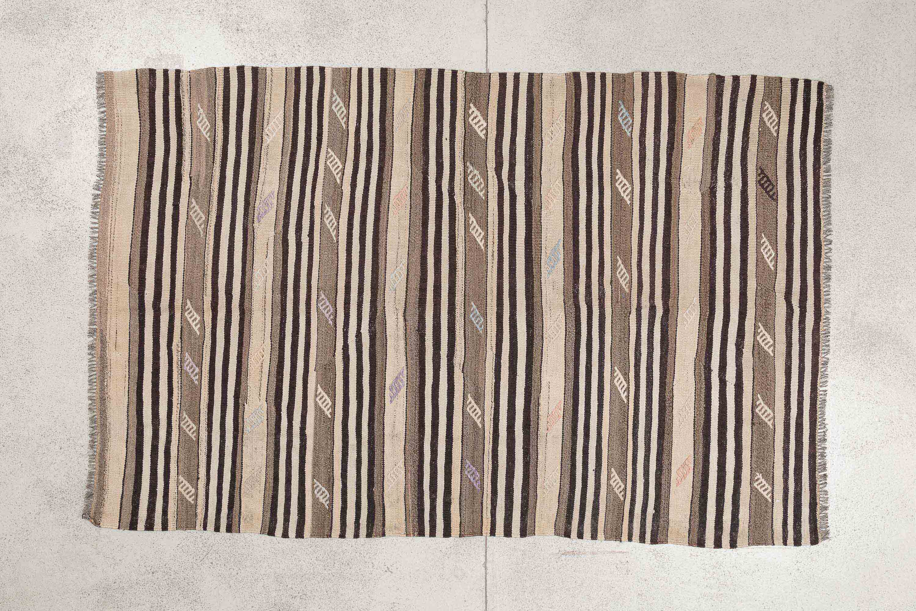 Vintage Kilim Canakale 220 x 143cm - Wild Heart Free Soul