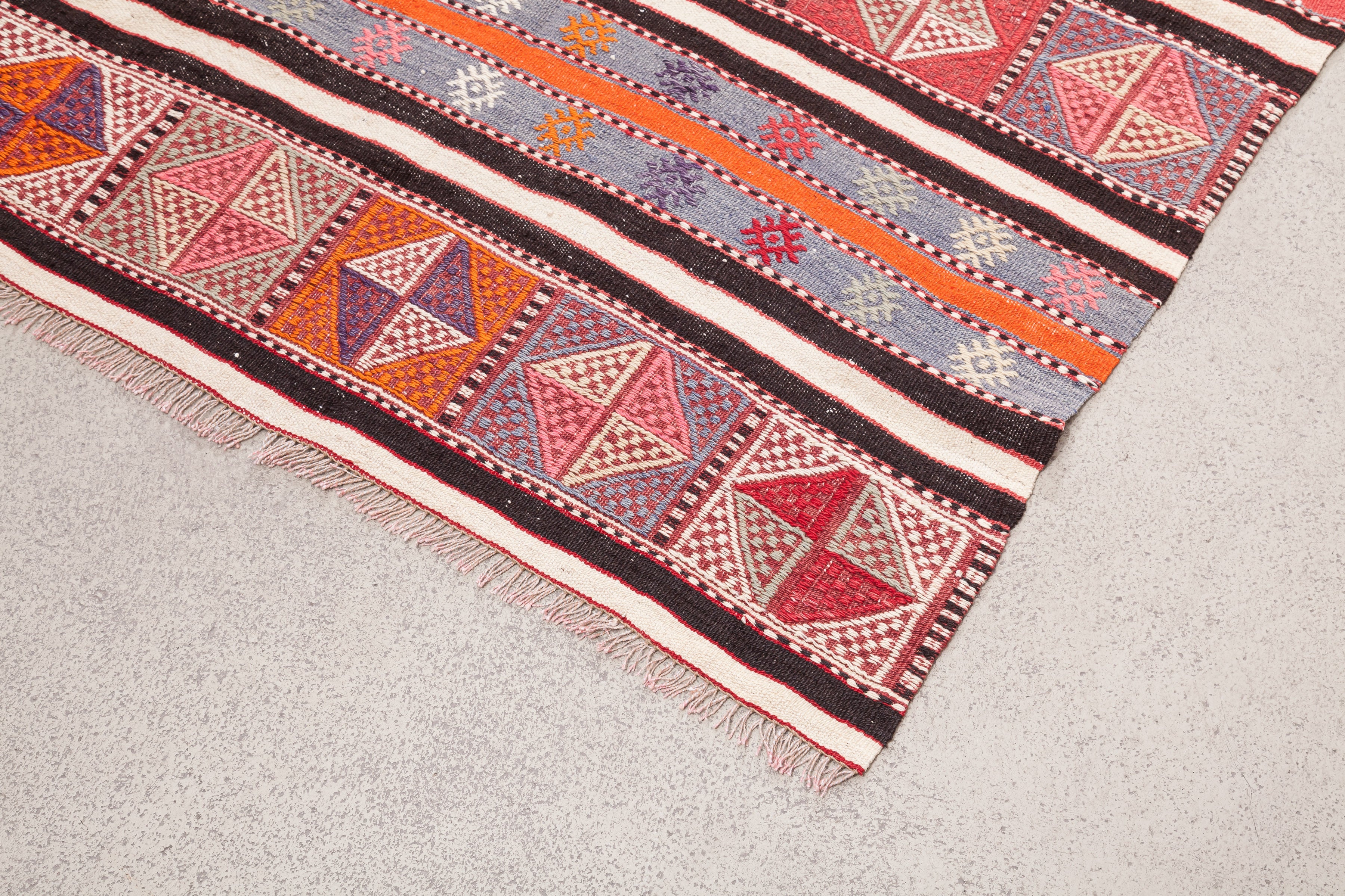 Vintage Kilim Canakkale 210x159cm - Wild Heart Free Soul