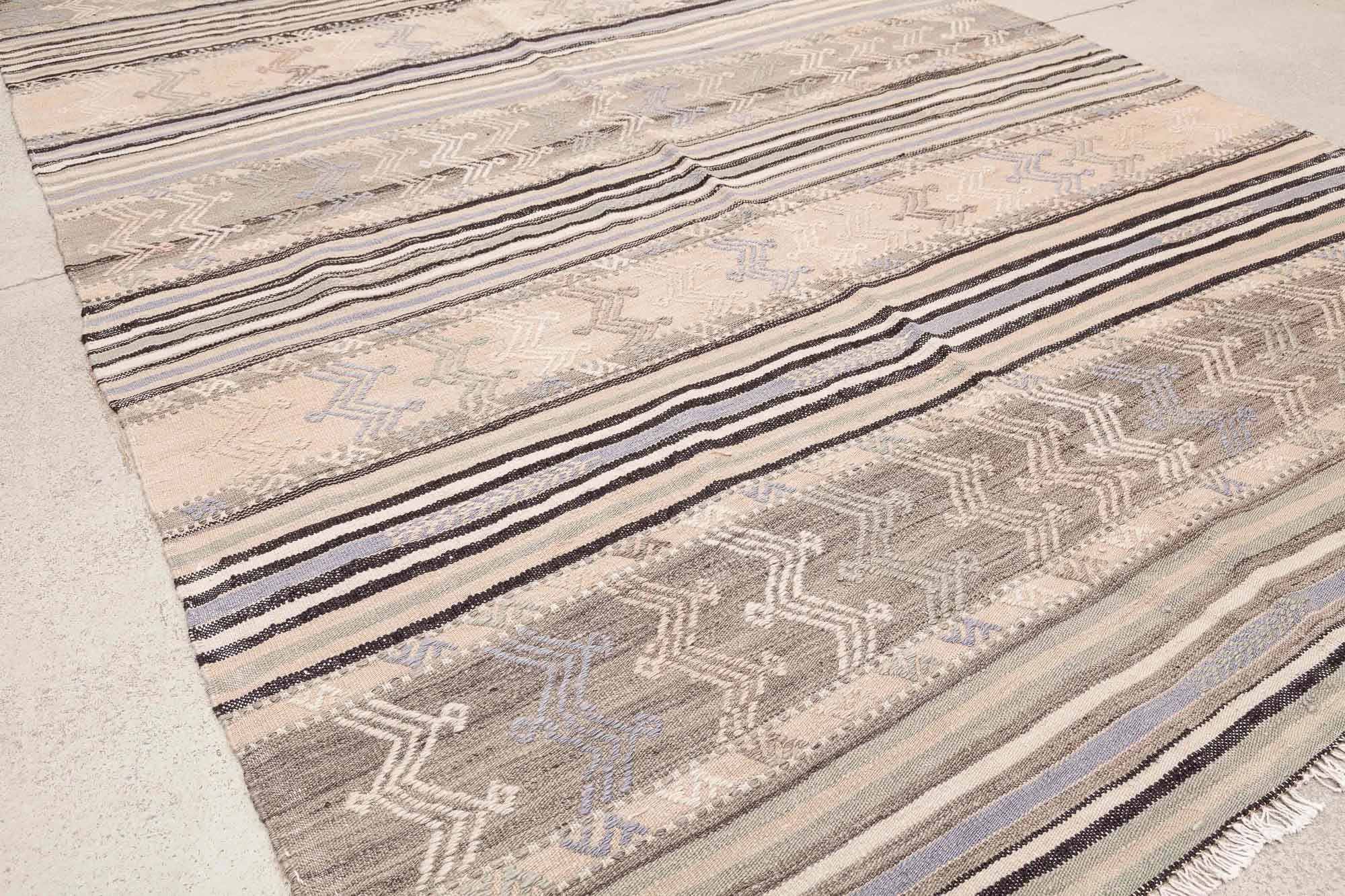 Vintage Kilim Canakkale 268 x 155cm - Wild Heart Free Soul