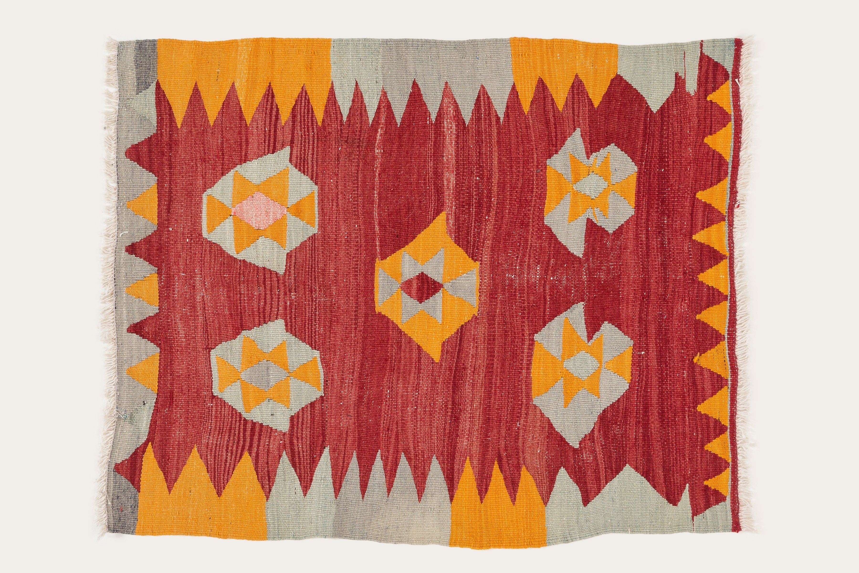 Vintage Kilim Denizli 113x93cm - Wild Heart Free Soul