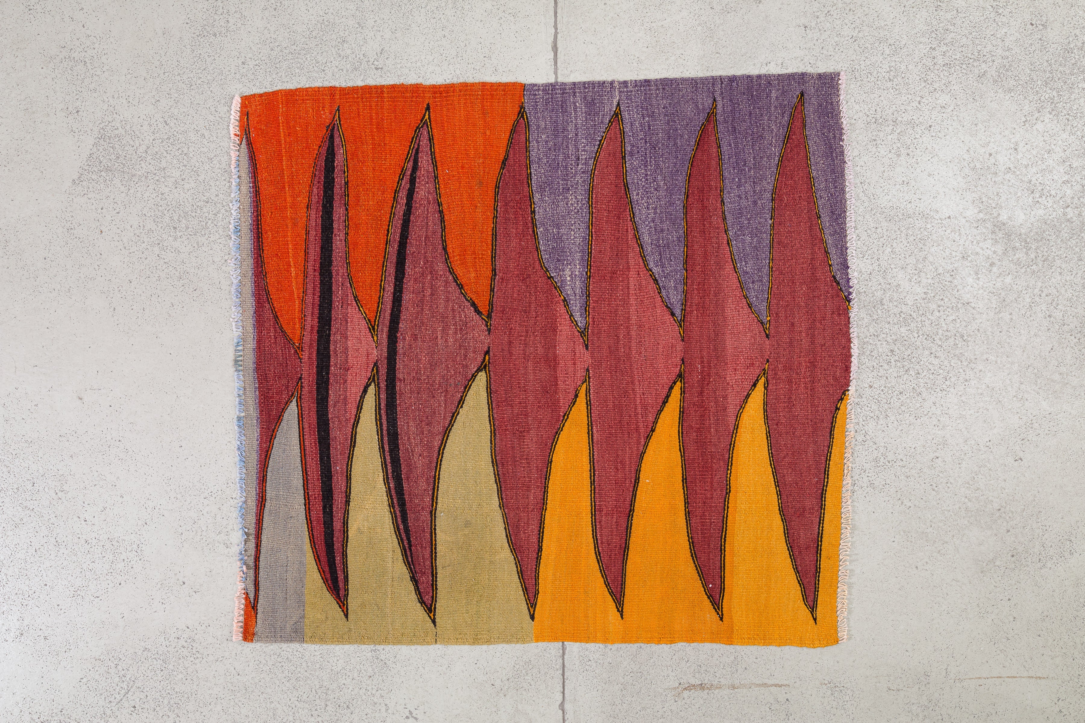 Vintage Kilim Denizli 117x109cm - Wild Heart Free Soul