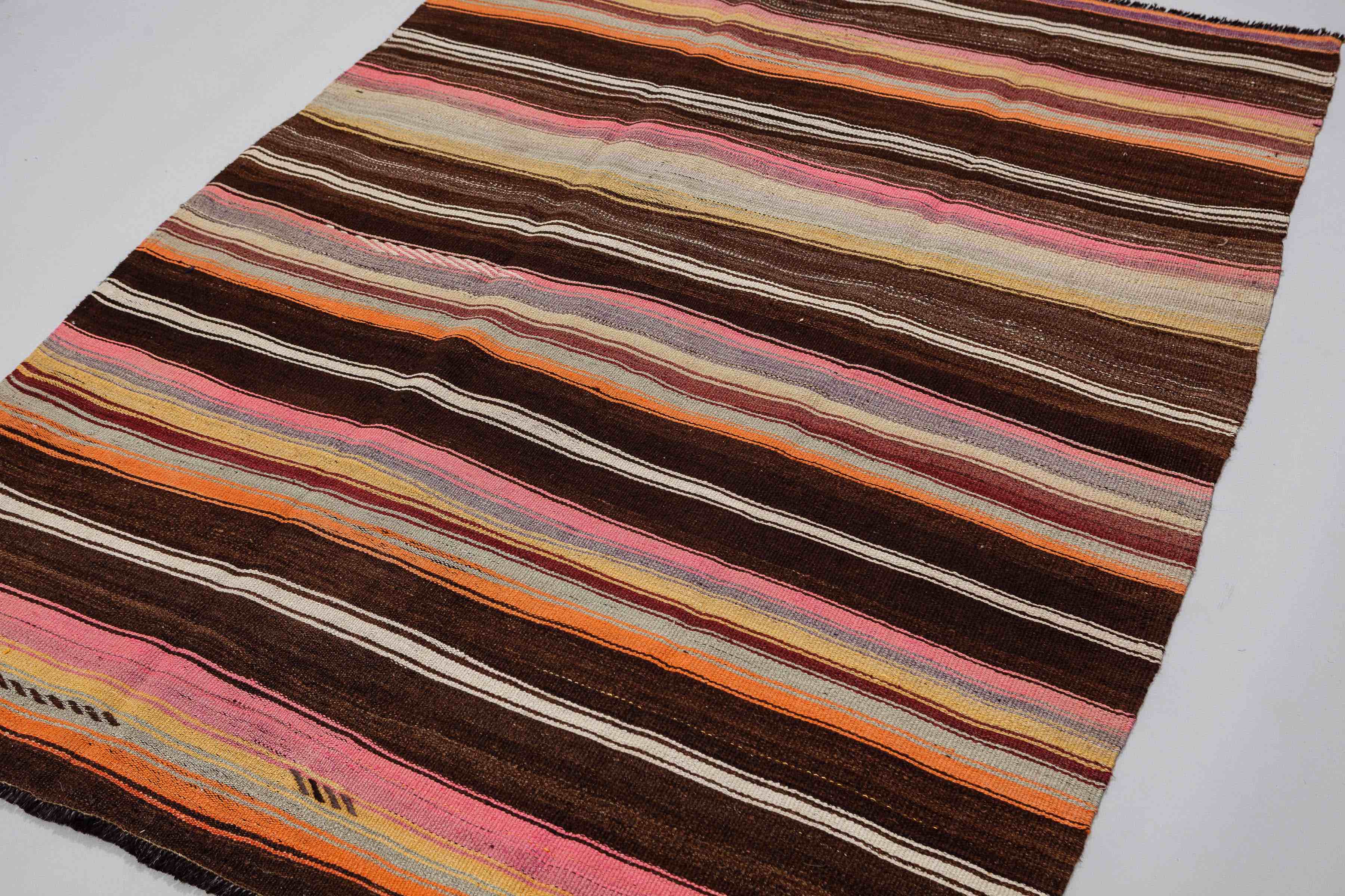 Vintage Kilim Denizli 178x132 cm - Wild Heart Free Soul