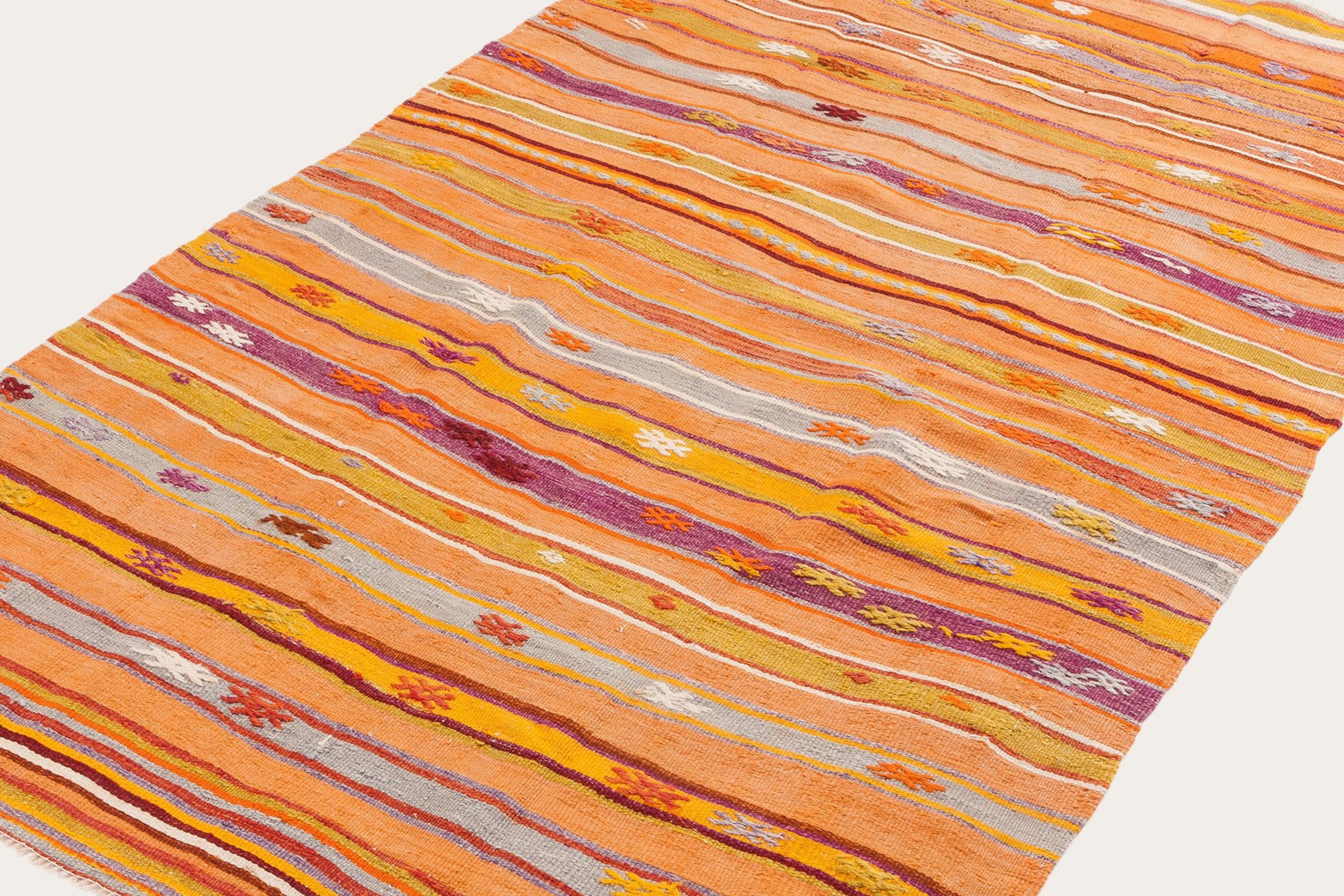 Vintage Kilim Denizli 215x133cm - Wild Heart Free Soul