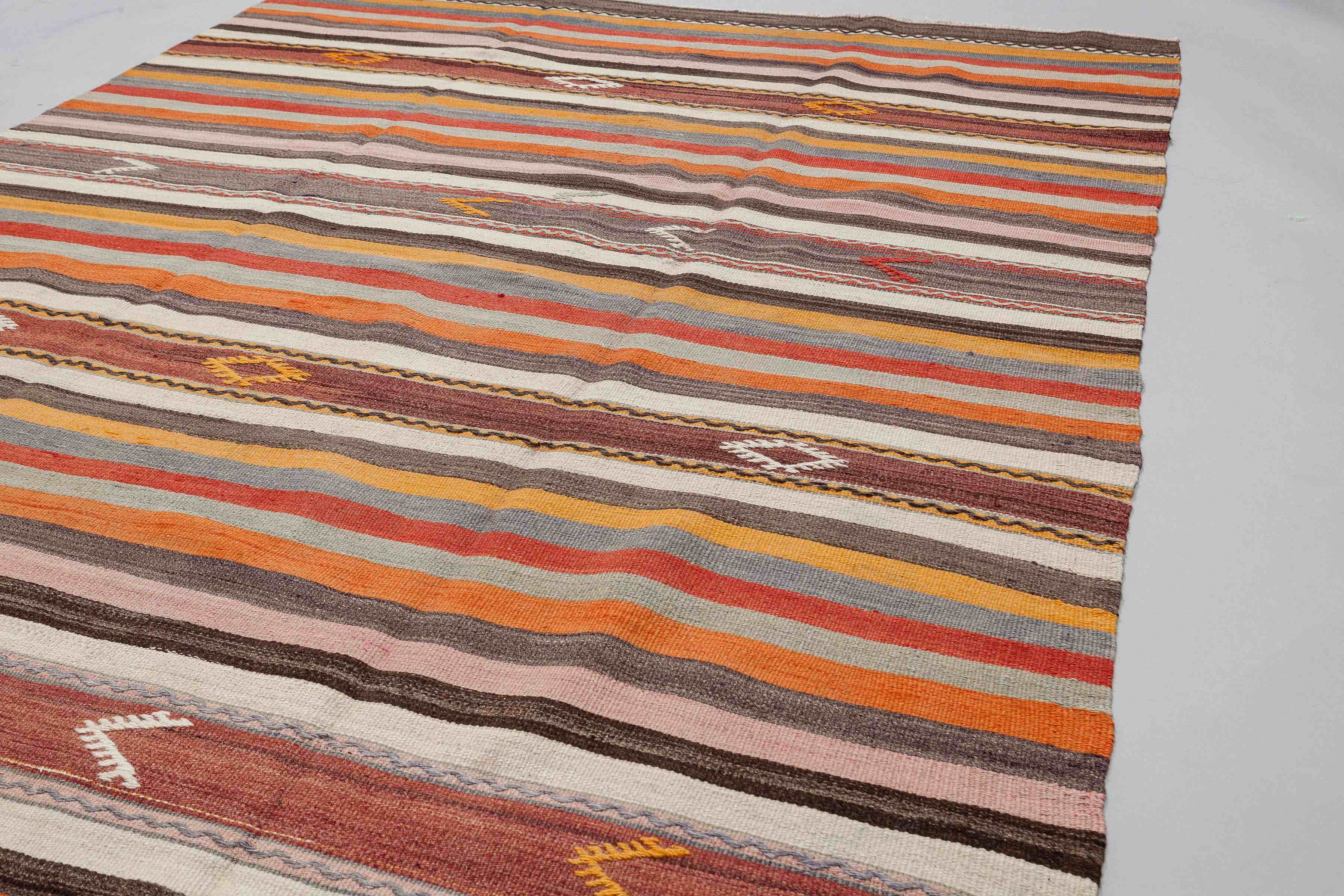 Vintage Kilim Denizli 233x167cm - Wild Heart Free Soul