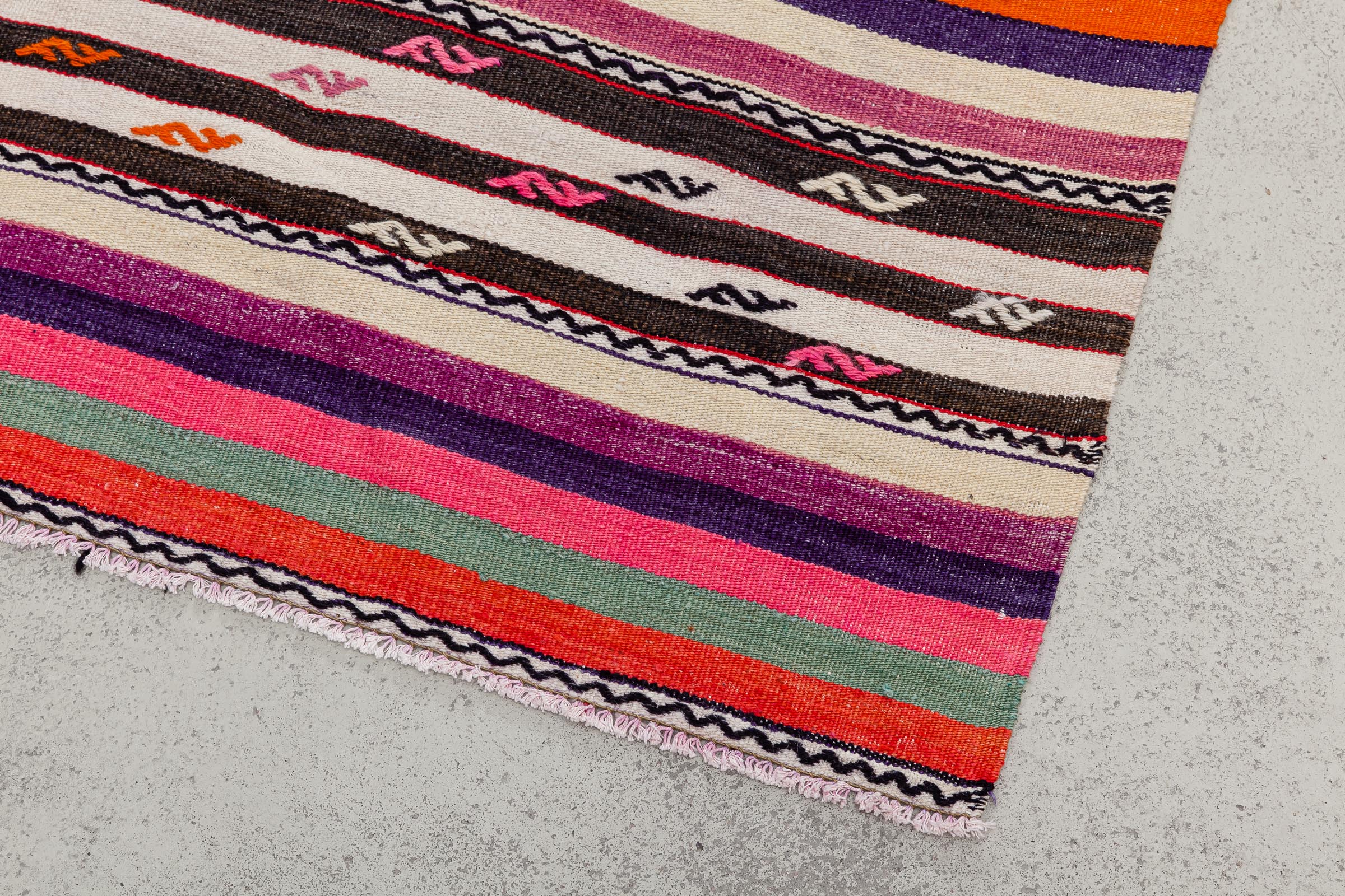 Vintage Kilim Denizli 287x173cm - Wild Heart Free Soul