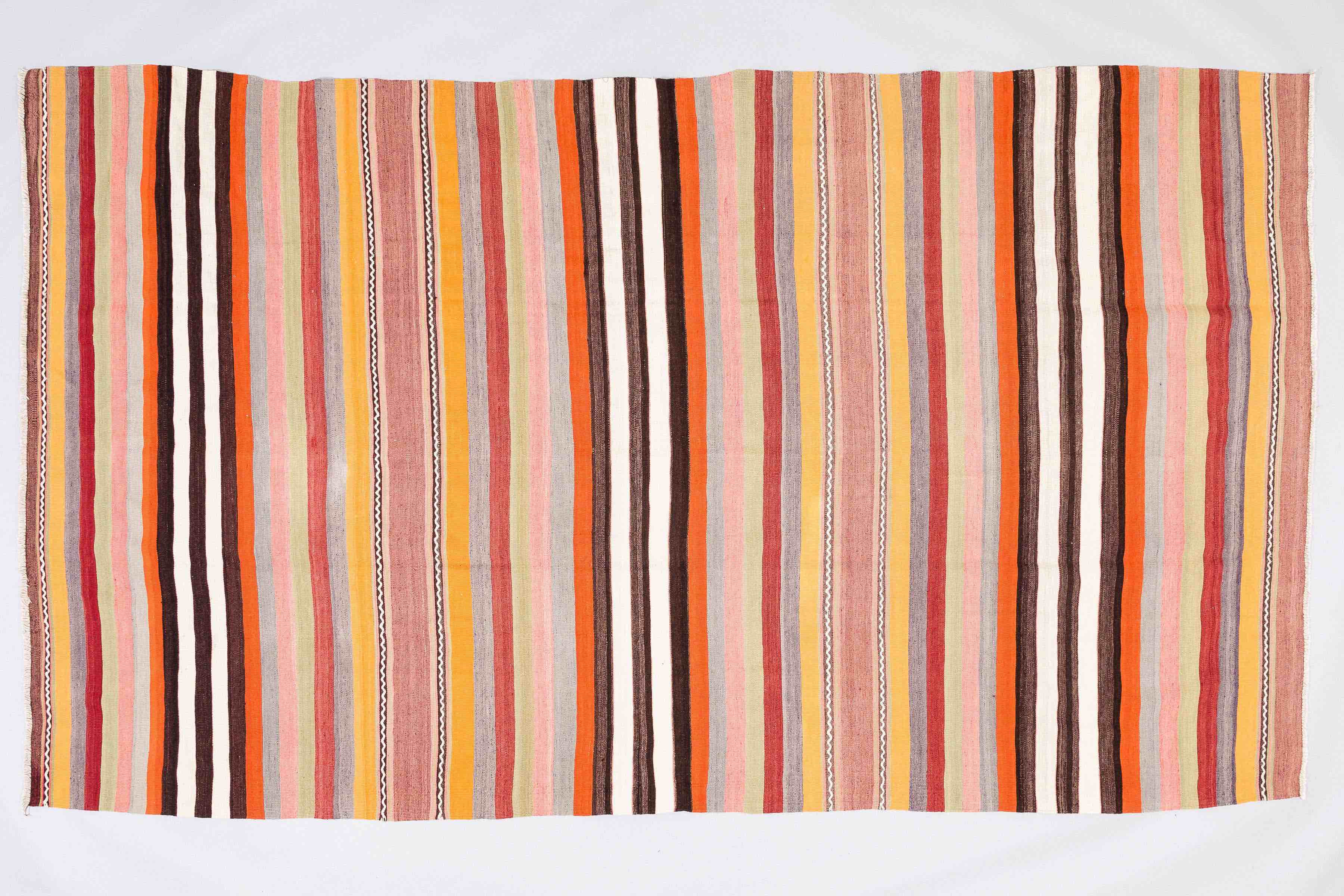 Vintage Kilim Denizli 353x198cm - Wild Heart Free Soul