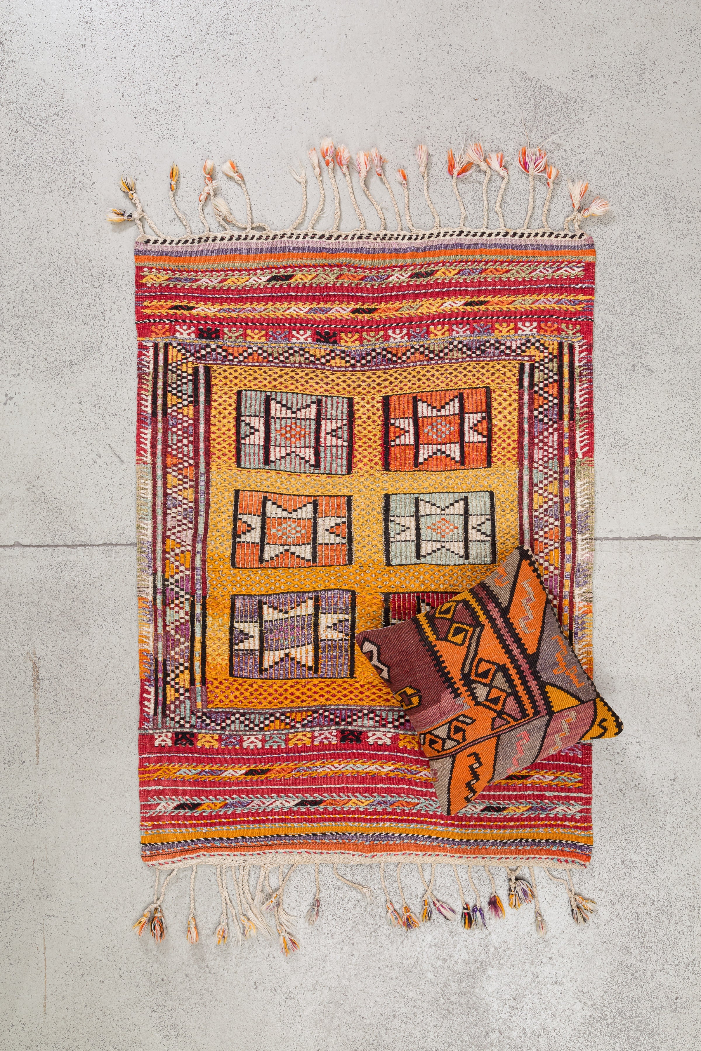 Vintage Kilim Elmali 123x90cm - Wild Heart Free Soul