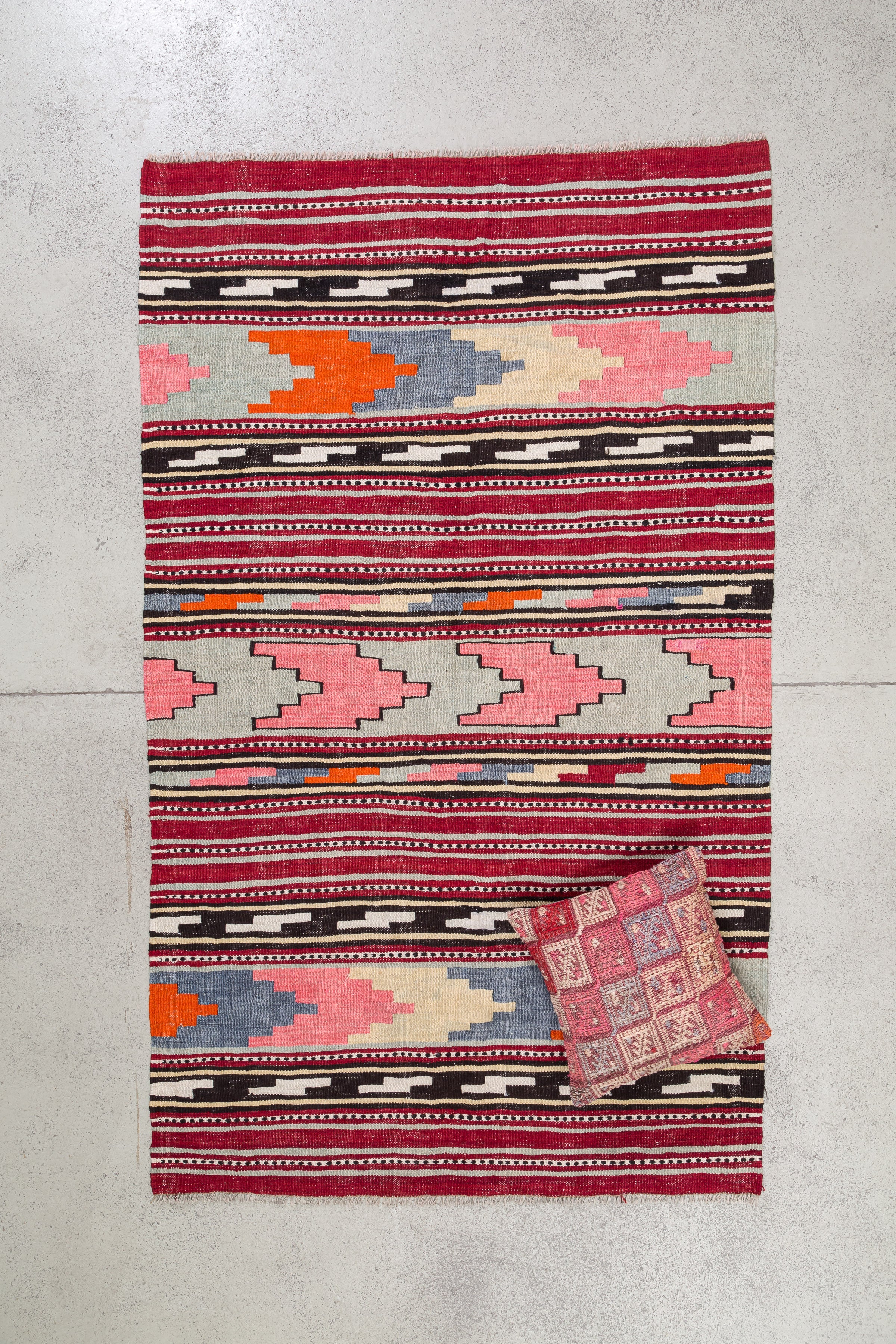 Vintage Kilim Eskisehir 208 x 127 cm - Wild Heart Free Soul