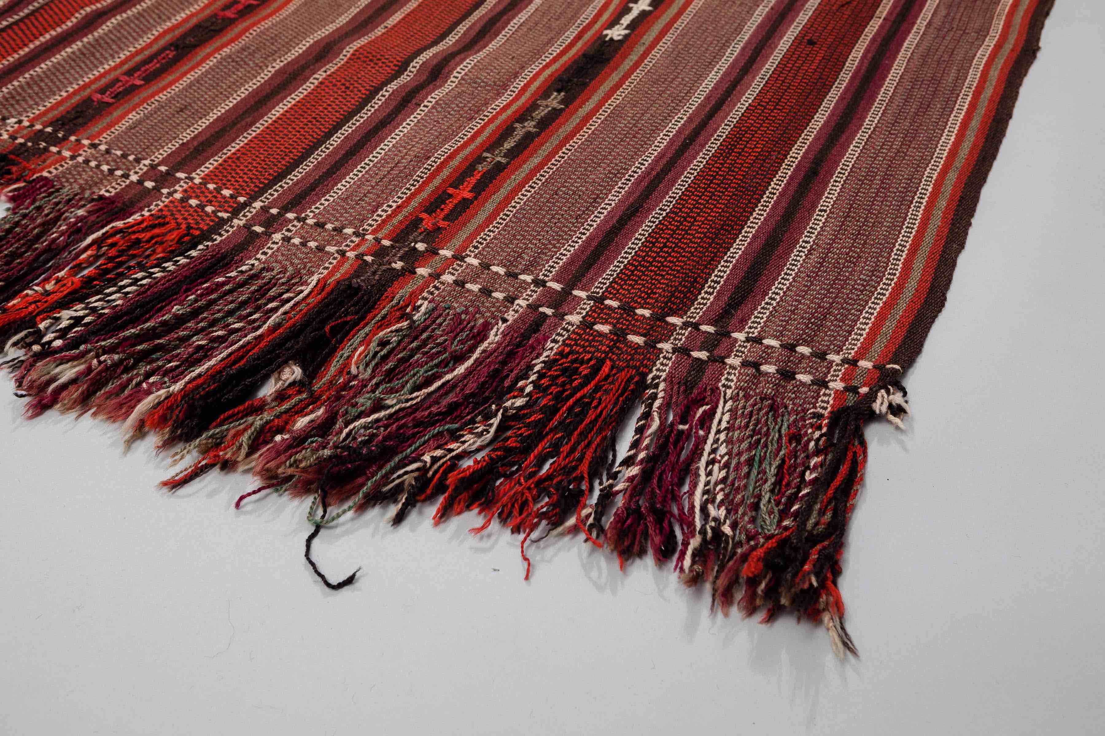 Vintage Kilim Hakkari 165x162cm - Wild Heart Free Soul