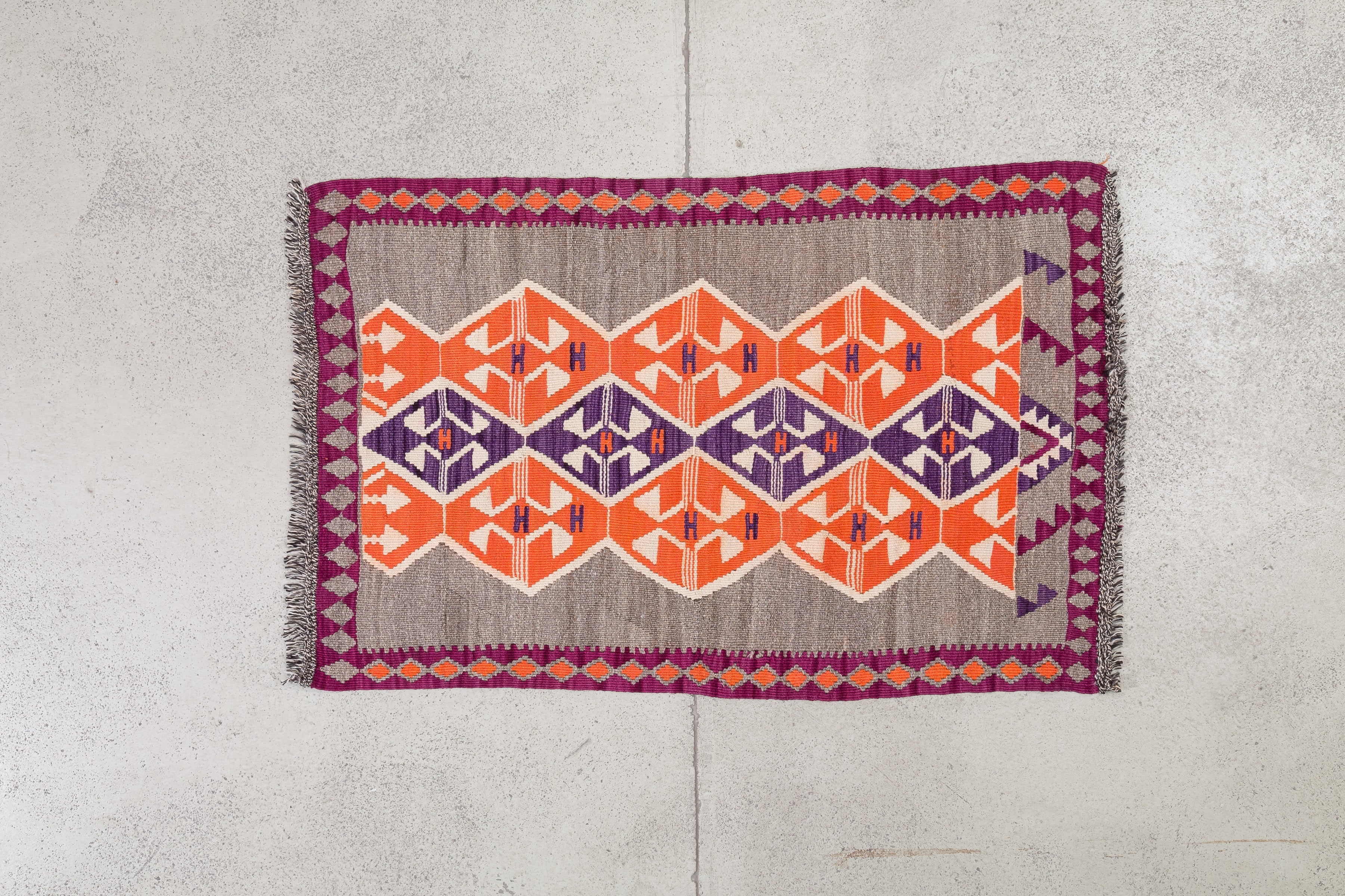 Vintage Kilim Kars 102x80cm - Wild Heart Free Soul