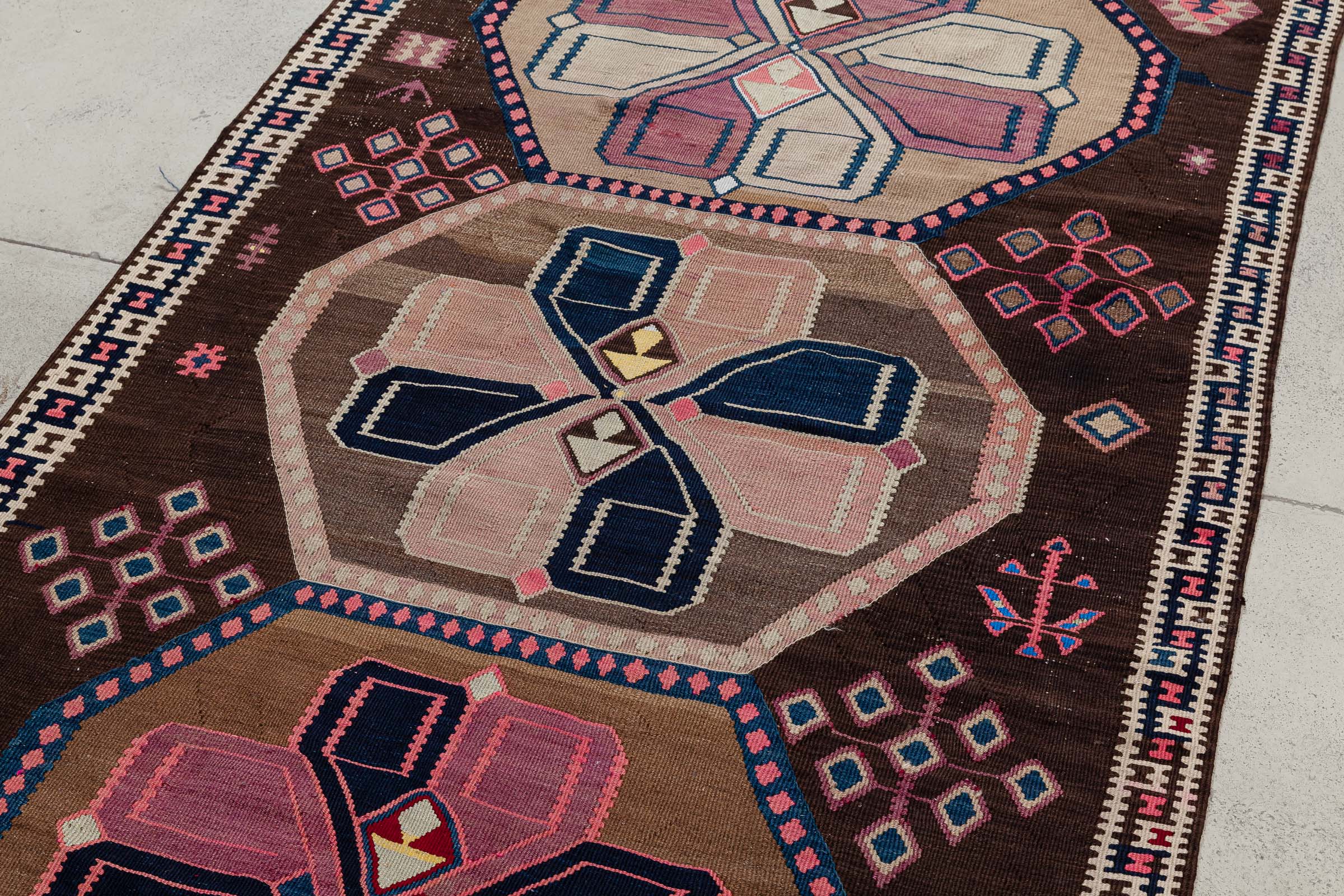 Vintage Kilim Kars 216x135cm - Wild Heart Free Soul